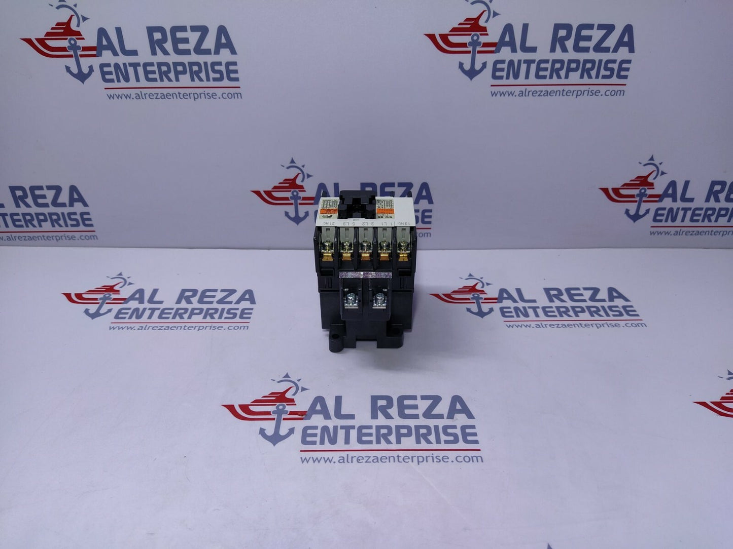 Fuji SC-05 (13) Magnetic Contactor 20A Coil Voltage 400-440V 4NC0G0-11