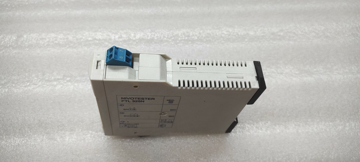 ENDRESS HAUSER FTL 325N-F1A1 VIBRONIC POINT LEVEL DETECTION