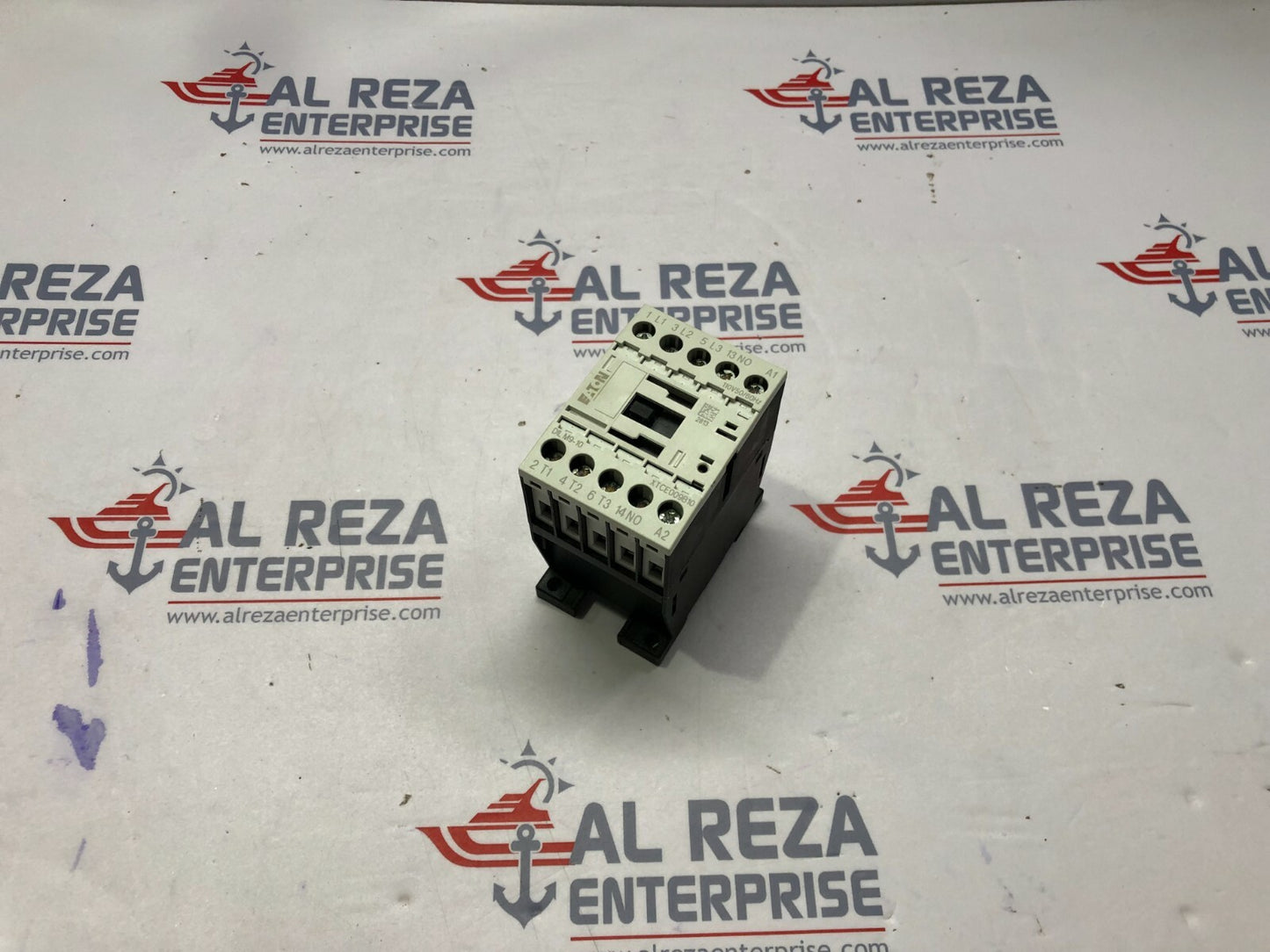 EATON DILM9-10 3-POLE CONTACTOR XTCE009B10E2 110V LOT OF 3 UNIT