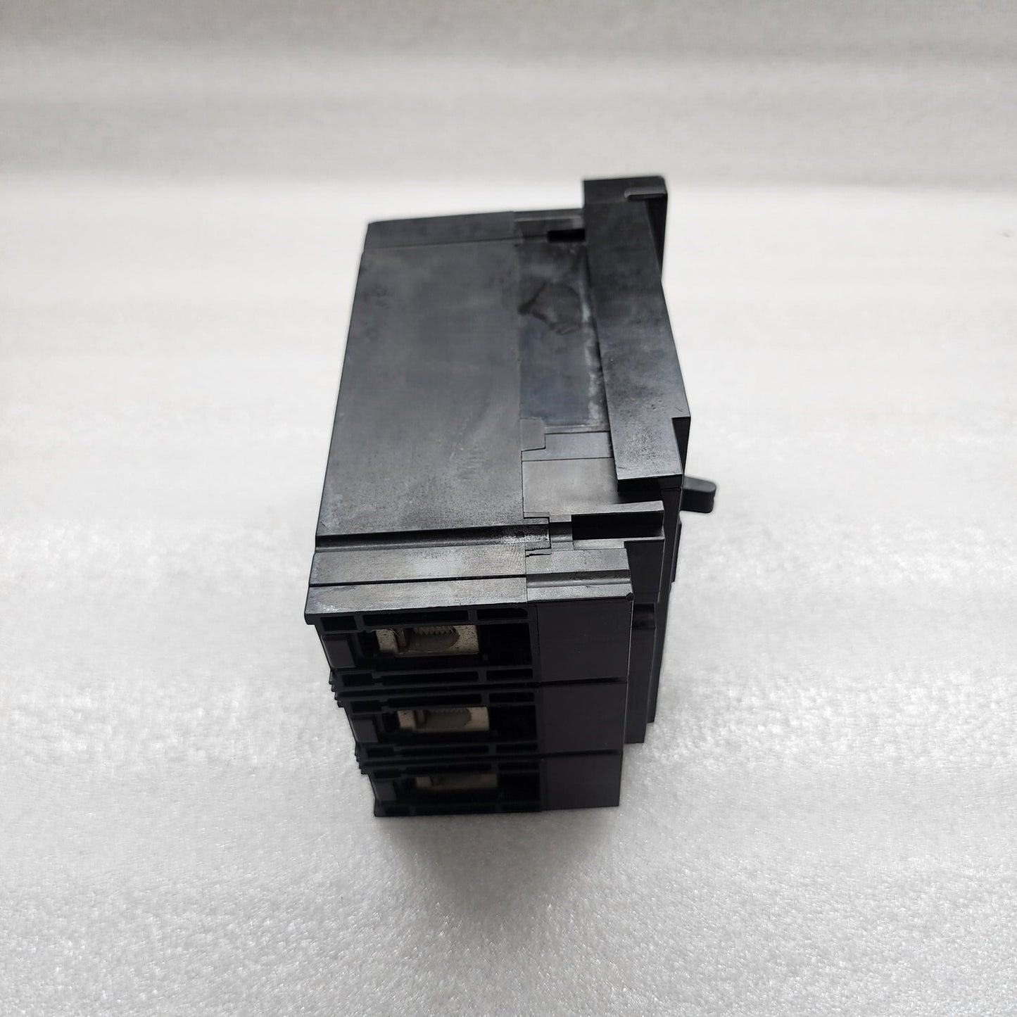 SQUARE D HJA36100 3-POLE CIRCUIT BREAKER 100A WITHOUT LINKAGE