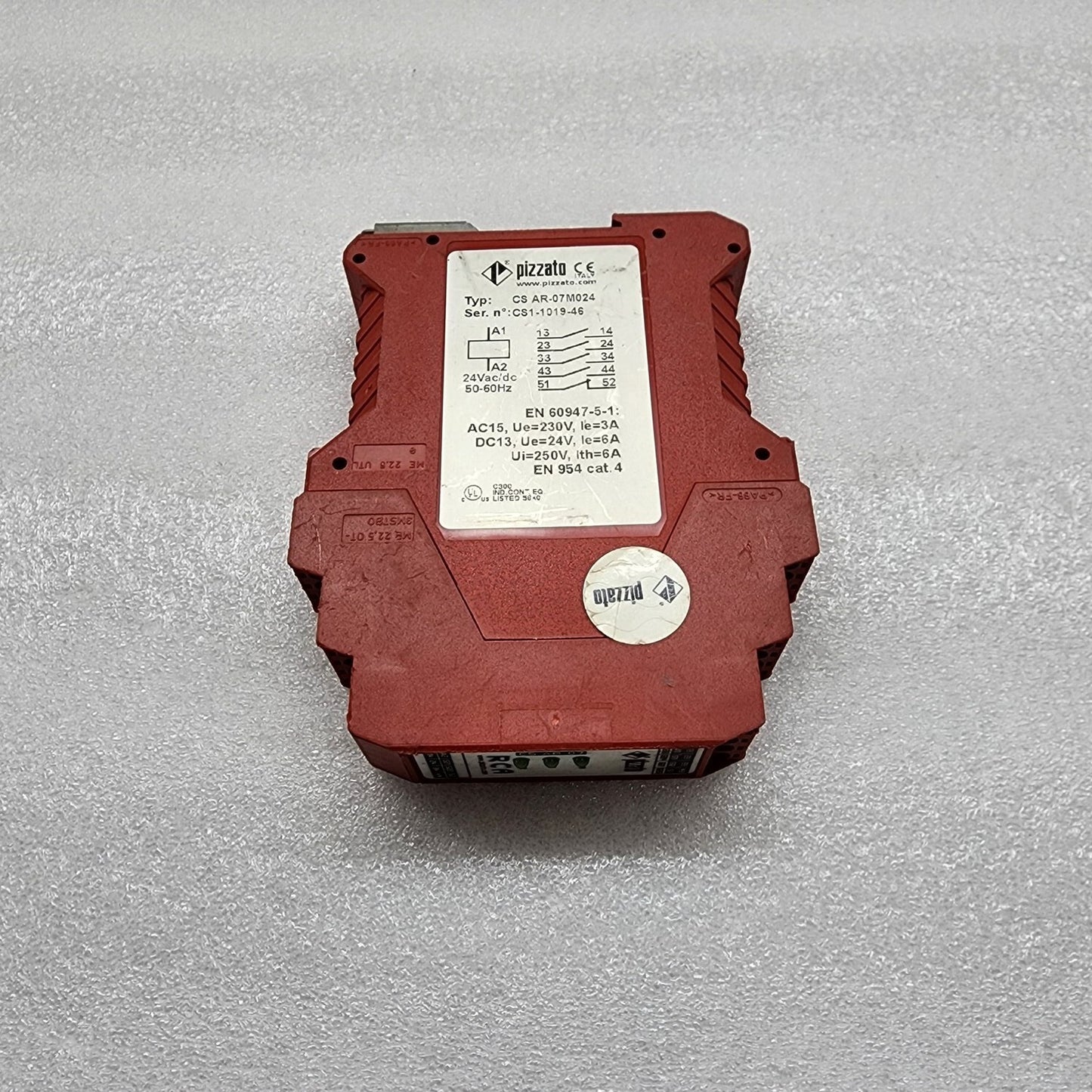 PIZZATO CS AR-07M024 SAFETY RELAY 24V AC/DC