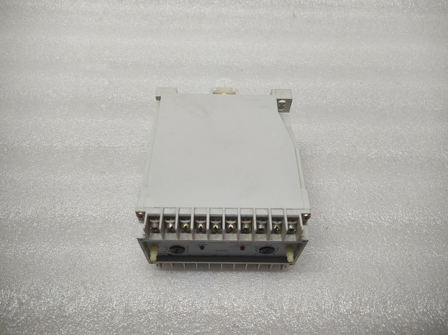 SELCO T2000-01 REVERSE POWER RELAY 440V