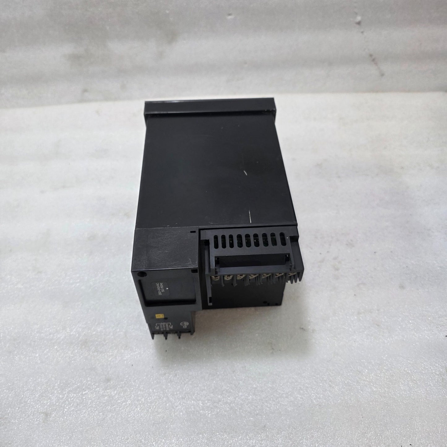 FUJI ELECTRIC PHC33003-EA0YV STRIP CHART RECORDER | 100MM INKJET RECORDING | 200
