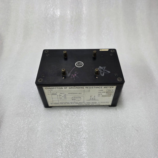 TOYO KEIKI RM-3 GROUNDING RESISTANCE METER, AC 100V, INDUSTRIAL EARTH RESISTANCE