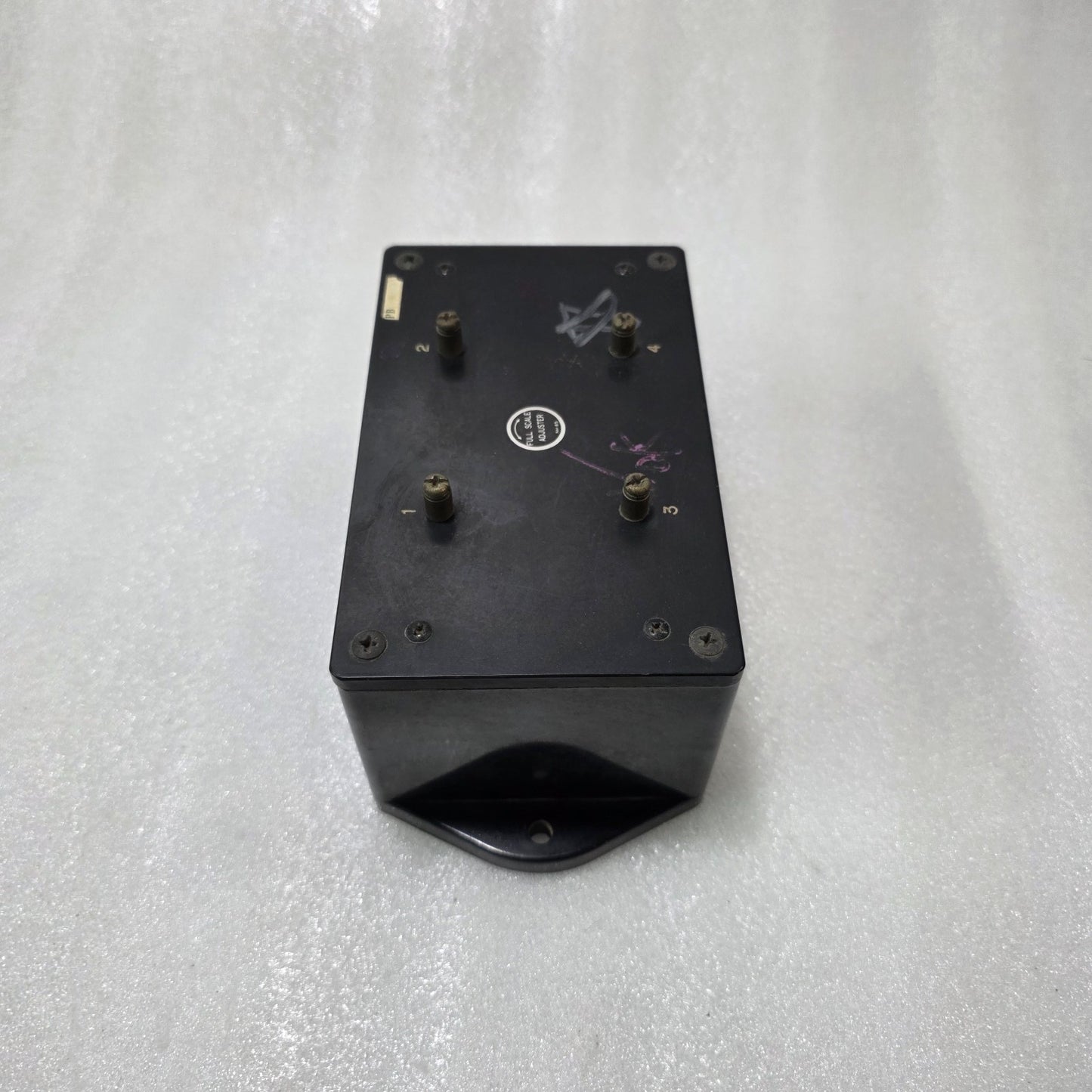 TOYO KEIKI RM-3 GROUNDING RESISTANCE METER, AC 100V, INDUSTRIAL EARTH RESISTANCE
