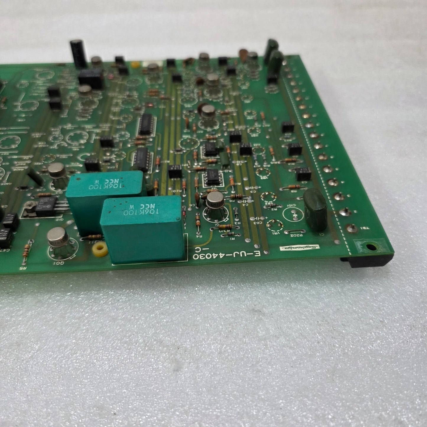 SAGINOMIYA E-UJ-44030-C CONTROL CIRCUIT BOARD | INDUSTRIAL AUTOMATION