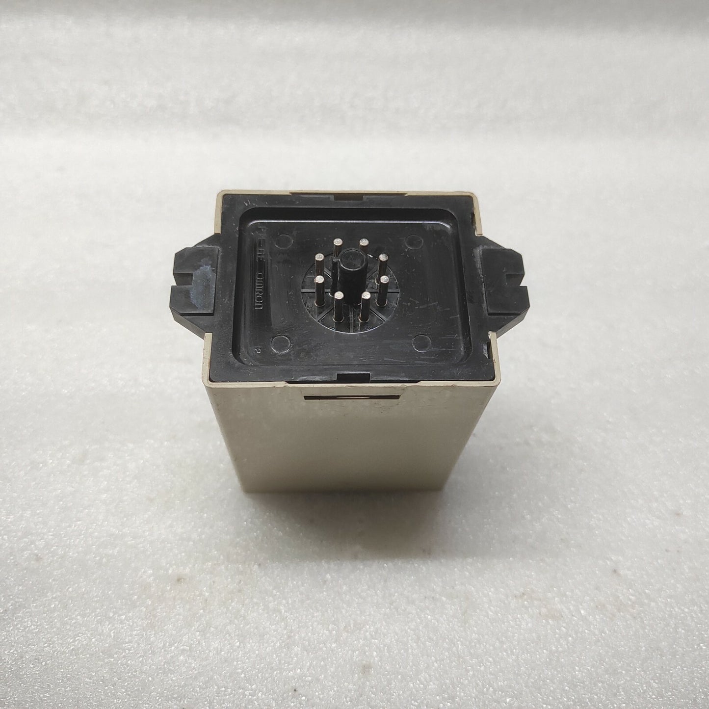OMRON SDV-FL2 VOLTAGE SENSOR 24VDC