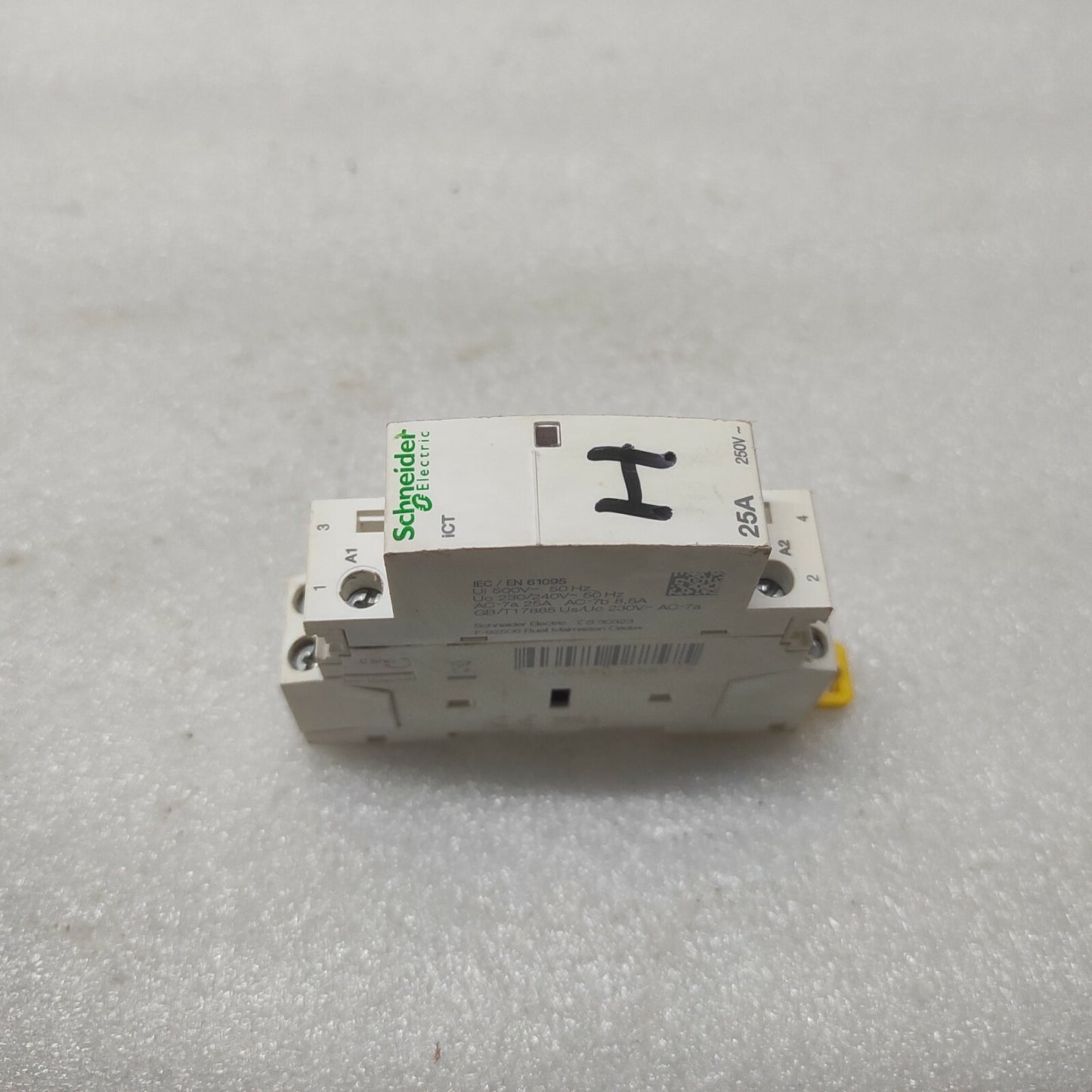 SE CS 30323 ICT 25A 220V CONTACTOR