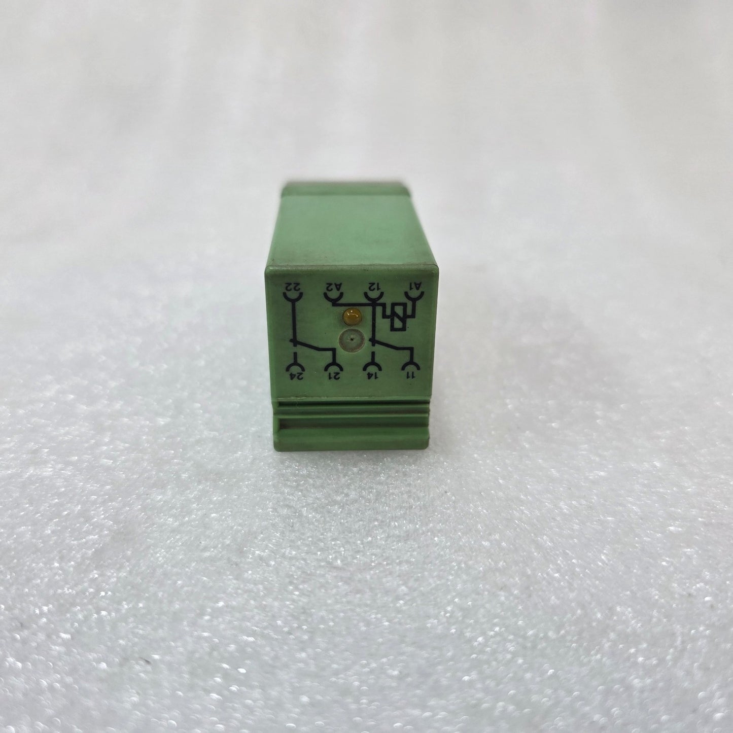 PHOENIX CONTACT ST-REL4-KG 24/21-21/AU RELAY MODULE, 24VAC/DC COIL 2829551
