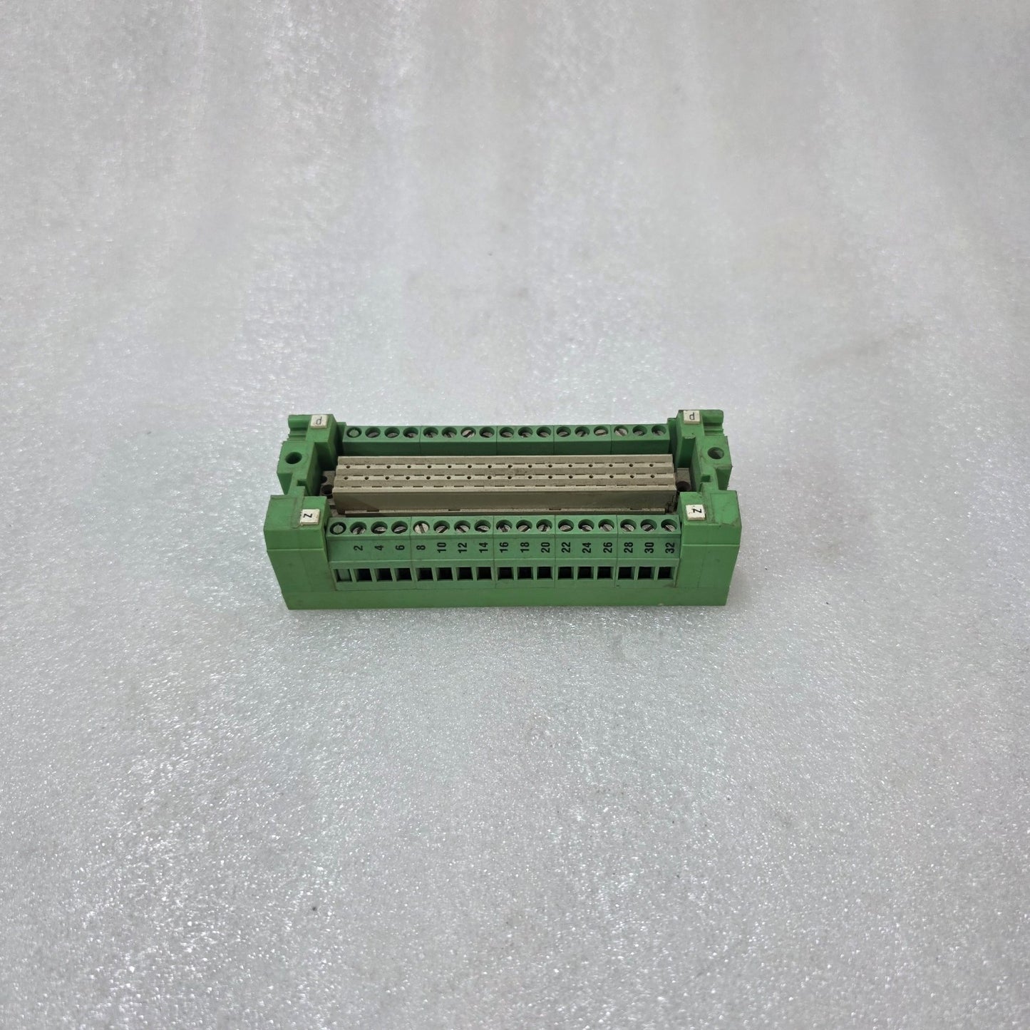 PHOENIX CONTACT SKBI 32/F/ZD INTERFACE MODULE | INDUSTRIAL RELAY CONTROL UNIT 12
