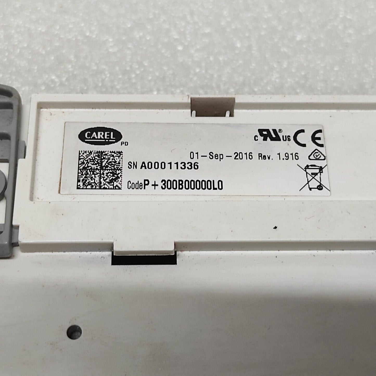 CAREL PCO5+ SYSTEM CONTROLLER P+300B00000L0 24VAC/28-36VDC