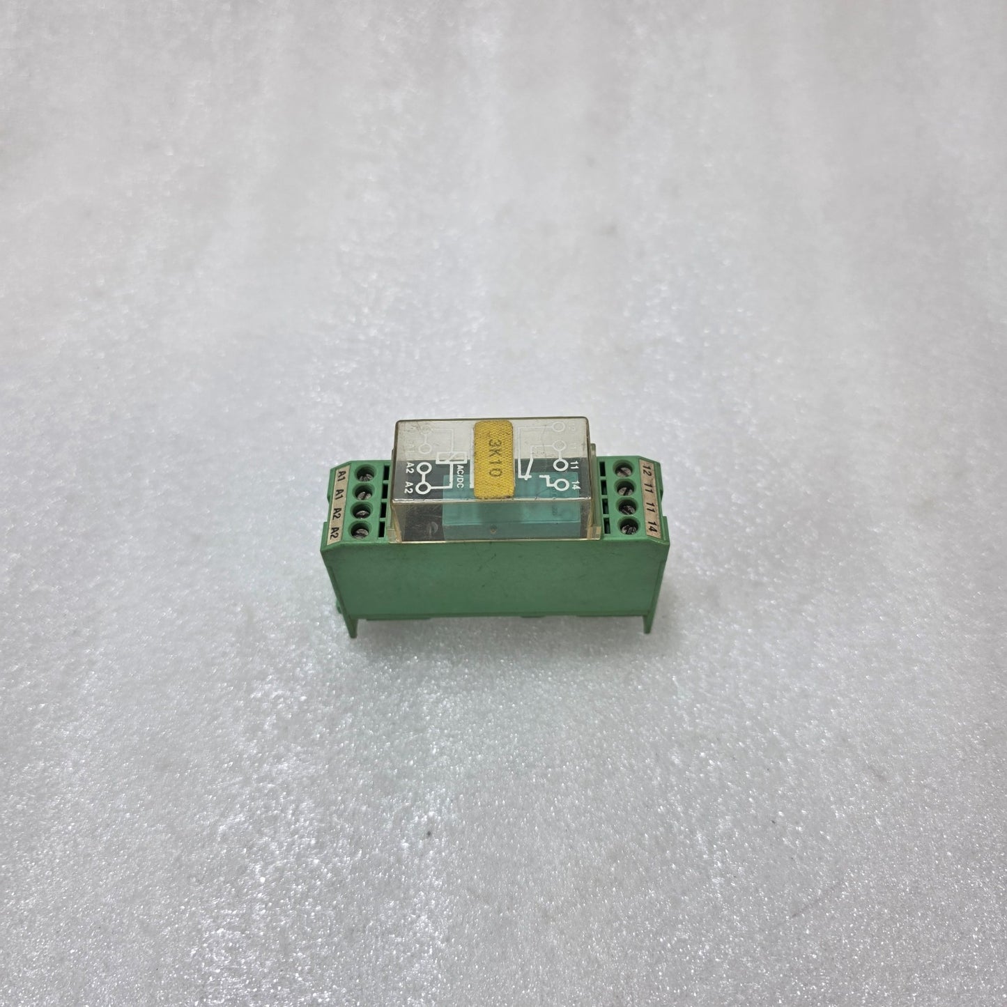 PHOENIX CONTACT EMG 22-REL/KSR-24/21 RELAY MODULE 24V INTERFACE RELAY 2951885