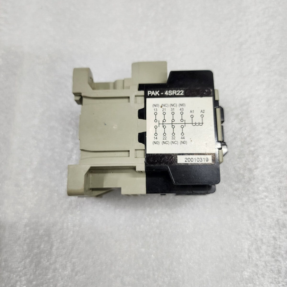 ANAM LEGRAND PAK-4SR22 MAGNETIC RELAY 200-220V