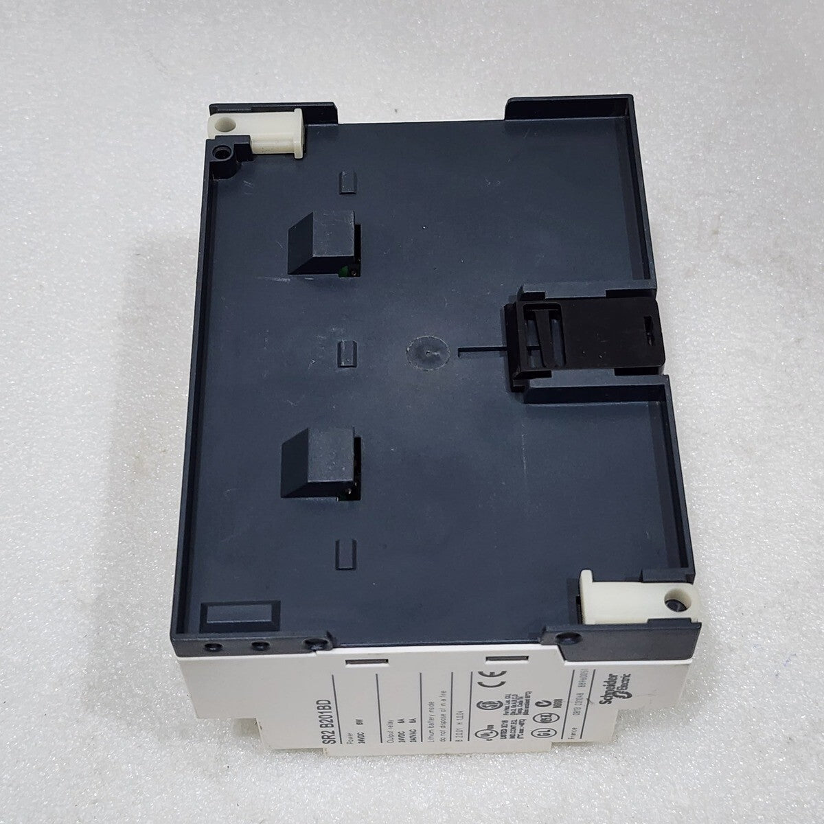 SR2 B201BD COMPACT SMART RELAY ZELIO LOGIC