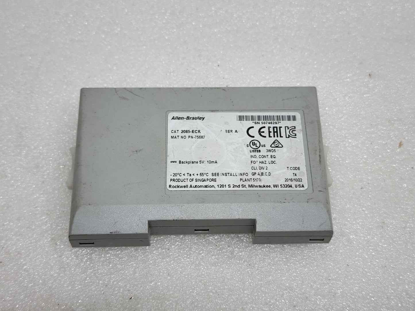 ALLEN BRADLEY CAT 2085-ECR EXPANSION I/O END CAP TERMINATOR