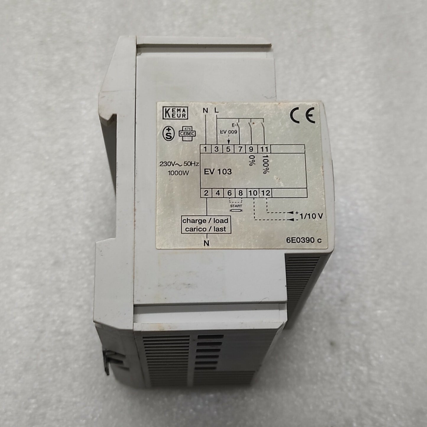 HAGER EV103 DIMMER 242103 230V