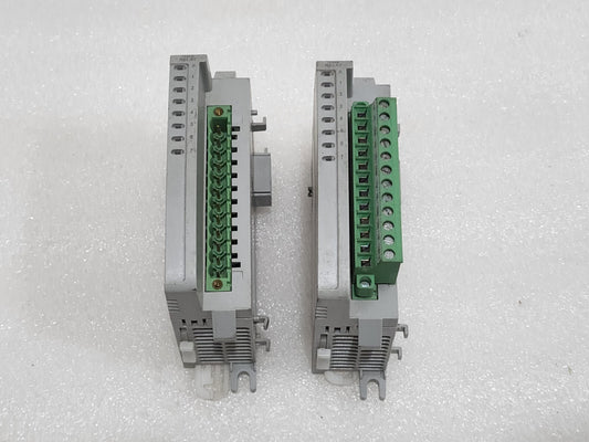 ALLEN BRADLEY CAT 2085-OW8 MICRO800 8POINT I/O MODULE