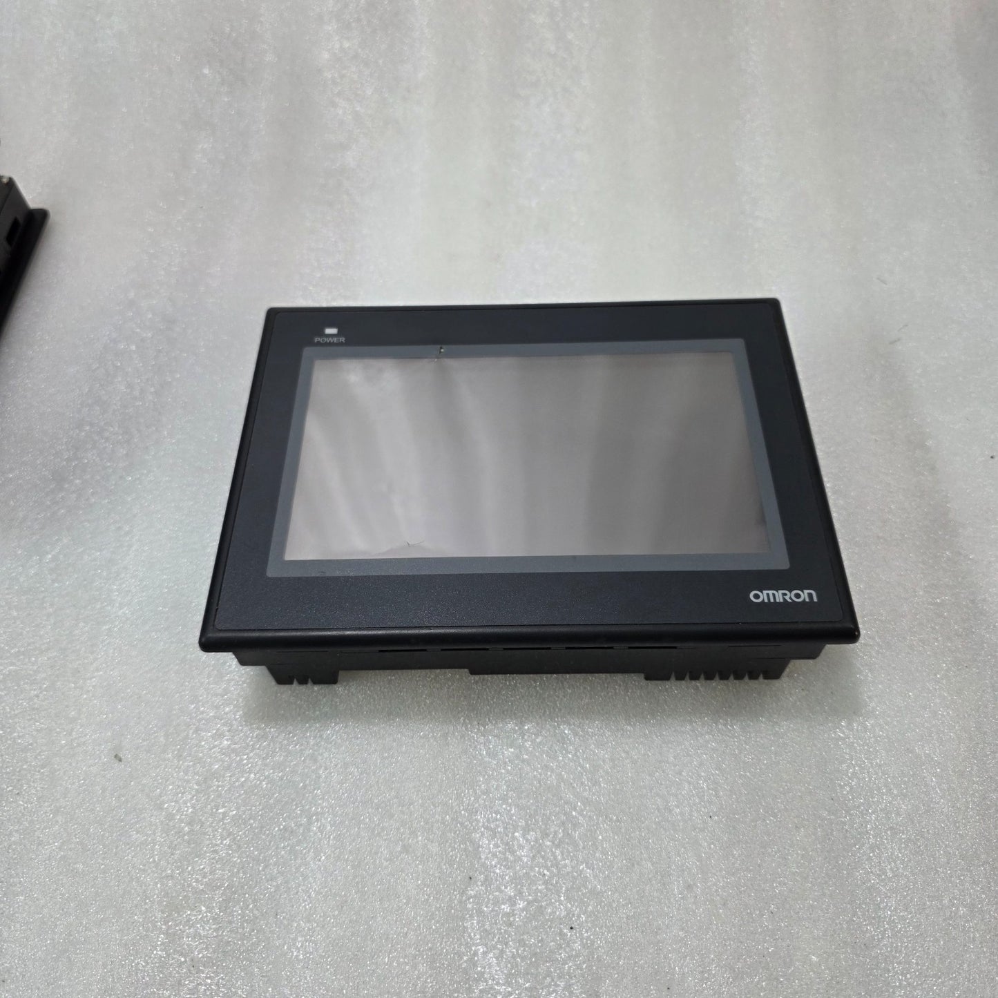 OMRON NB7W-TW00B HMI TOUCH PANEL 7 INCH TFT LCD 24V DC NB SERIES