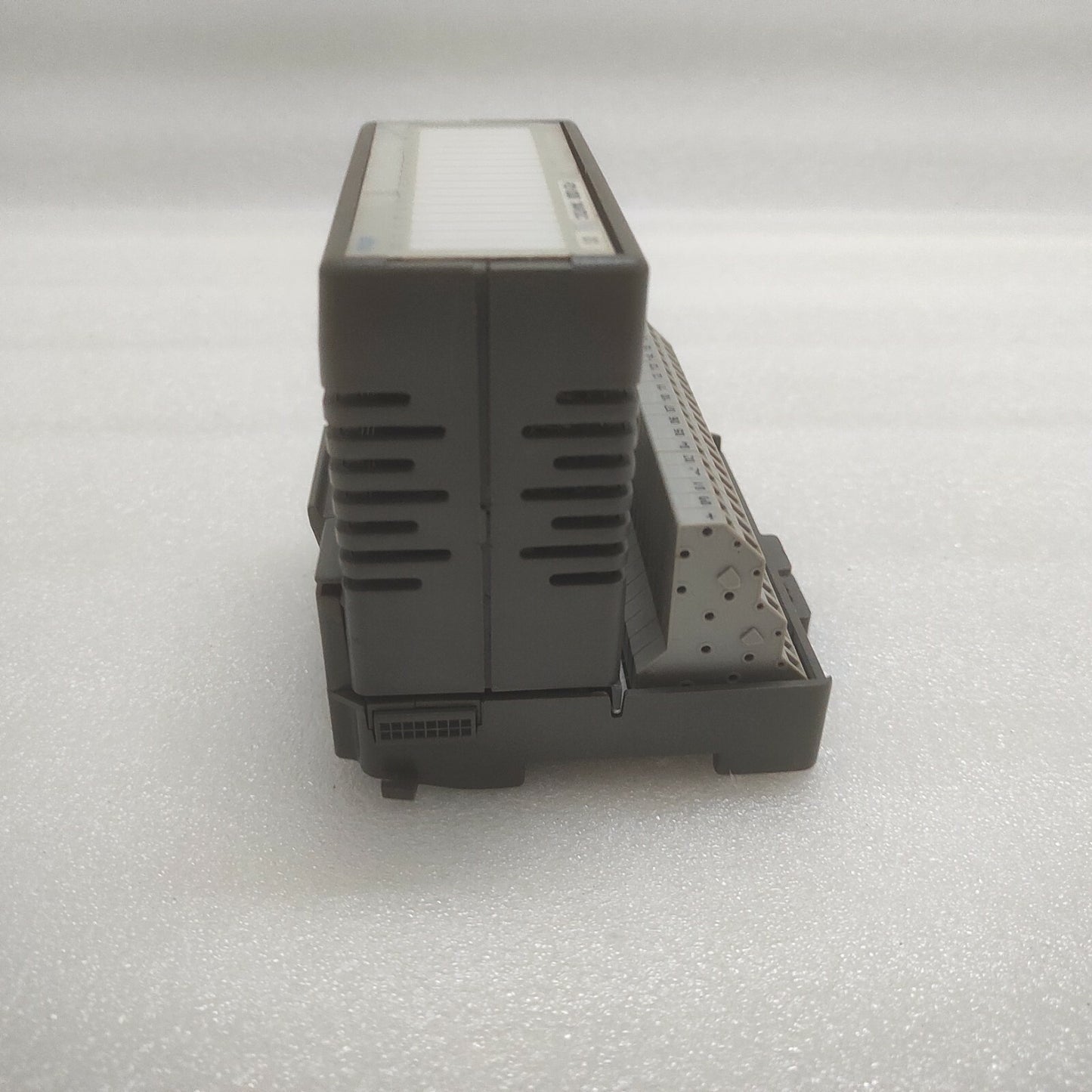 ALTUS PO1000 24VDC 16-DI SINKING OPTO MODULE 66.009.300-5