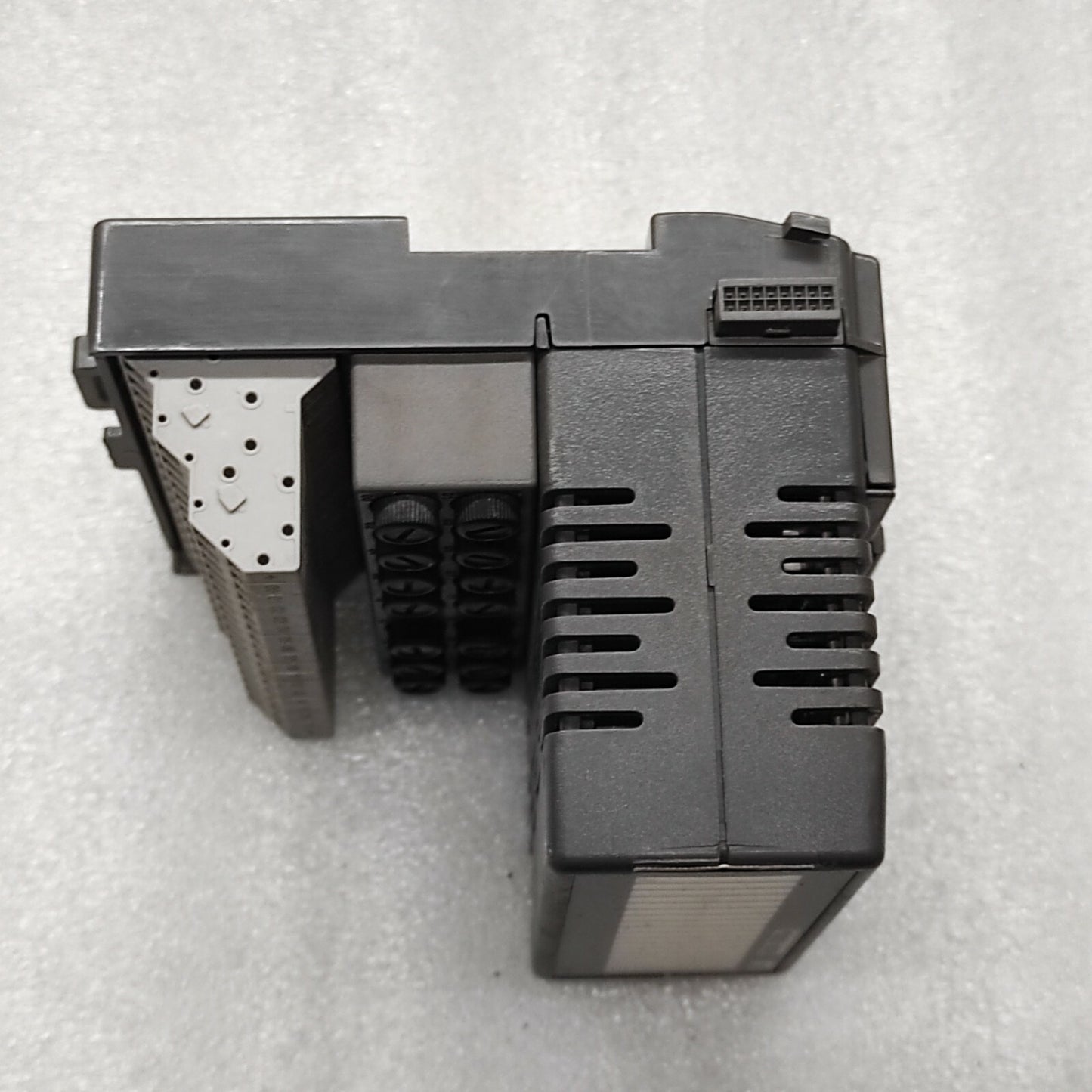 ALTUS PO2022 DIGITAL OUTPUT RELAY 66.009.402-8 PO6100 66.009.704-3