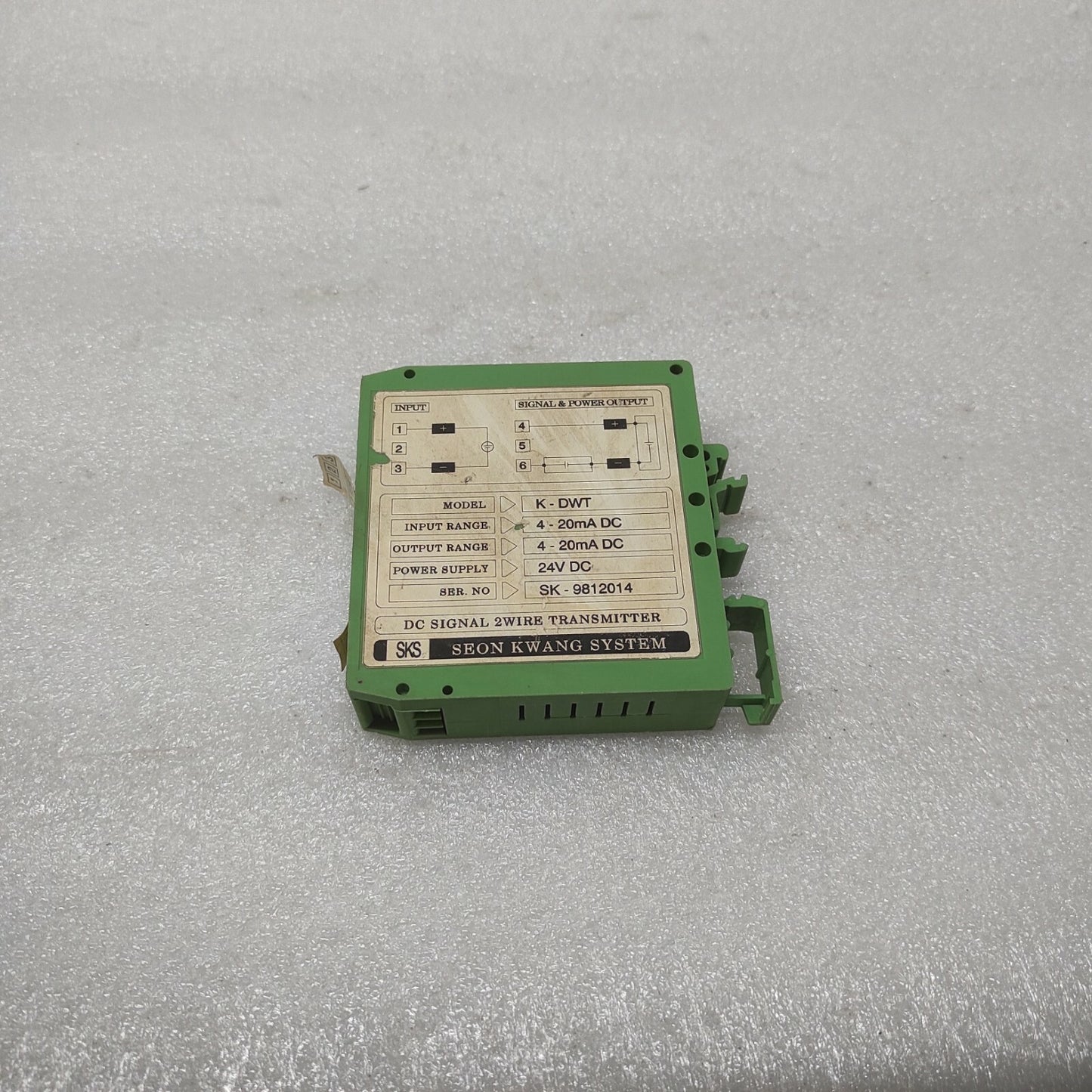 SEON KWANG SYSTEM K-DWT DC SIGNAL TRANSMITTER 24VDC
