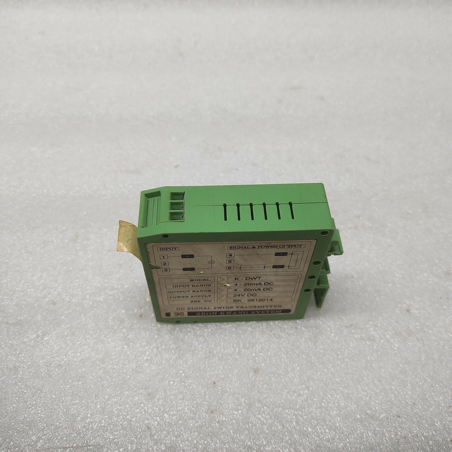 SEON KWANG SYSTEM K-DWT DC SIGNAL TRANSMITTER 24VDC