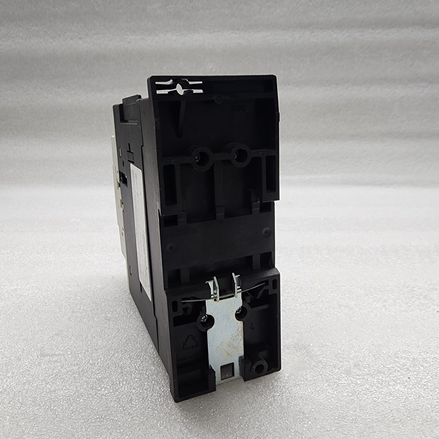 SIEMENS 3RV1331-4EC10 CIRCUIT BREAKER STARTER