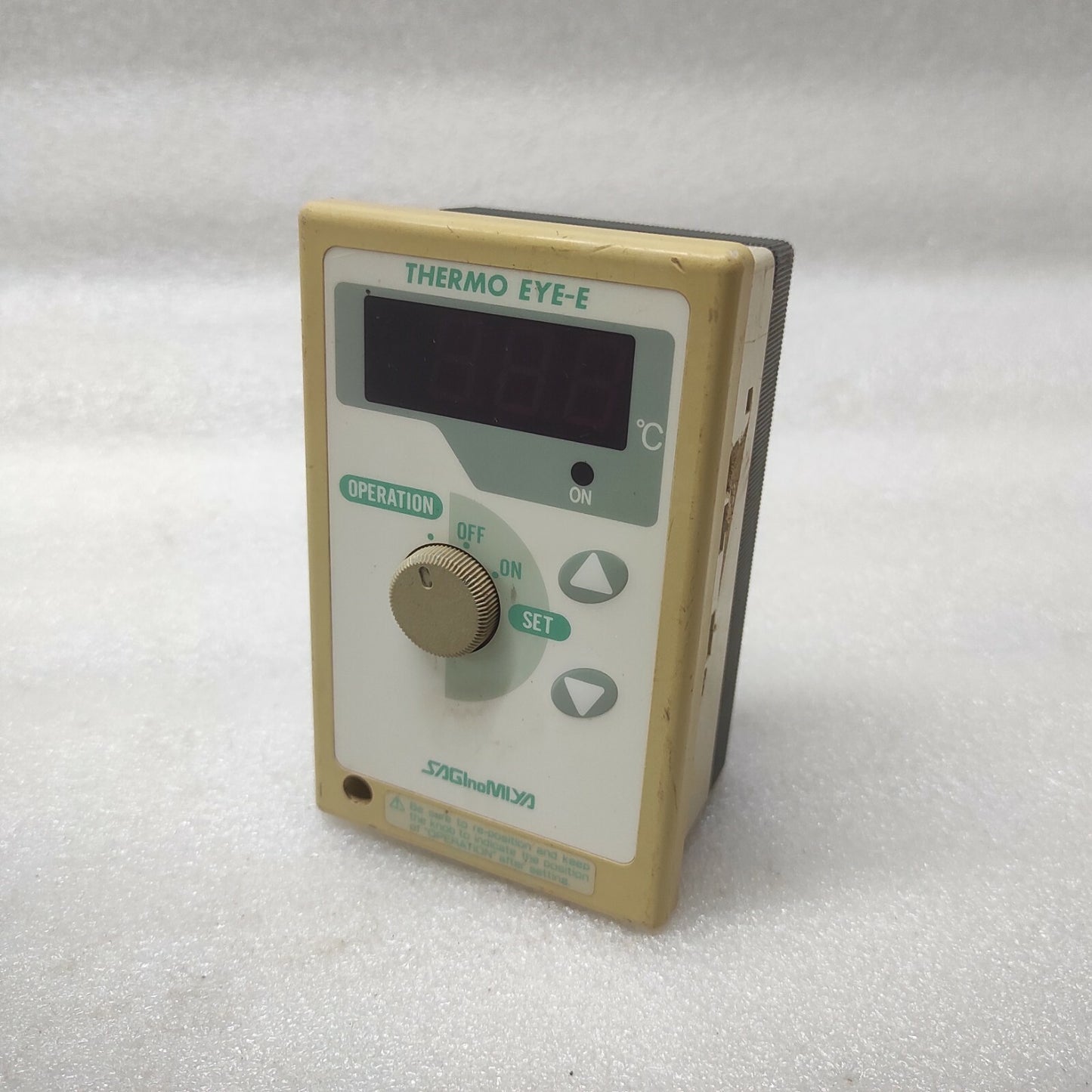 SAGINOMIYA THERMO EYE-E THERMOSTAT TEMPERATURE CONTROLLER