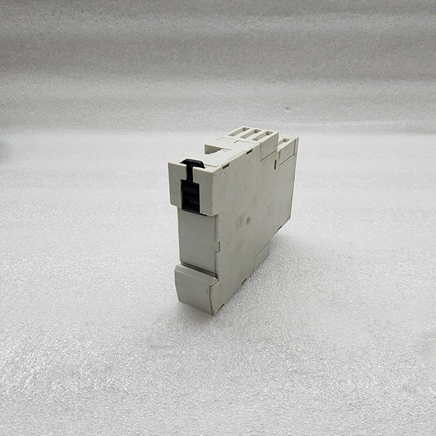 CROUZET EIT CURRENT CONTROL RELAY 84871044