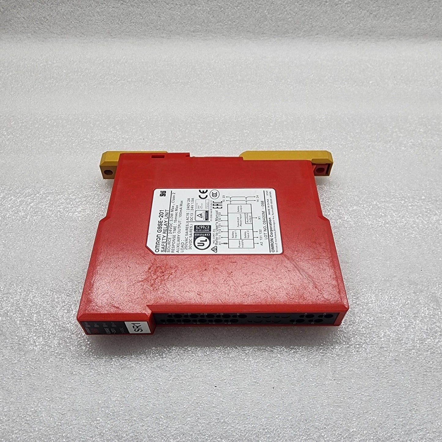 OMRON G9SE-201 SAFETY RELAY 24VDC