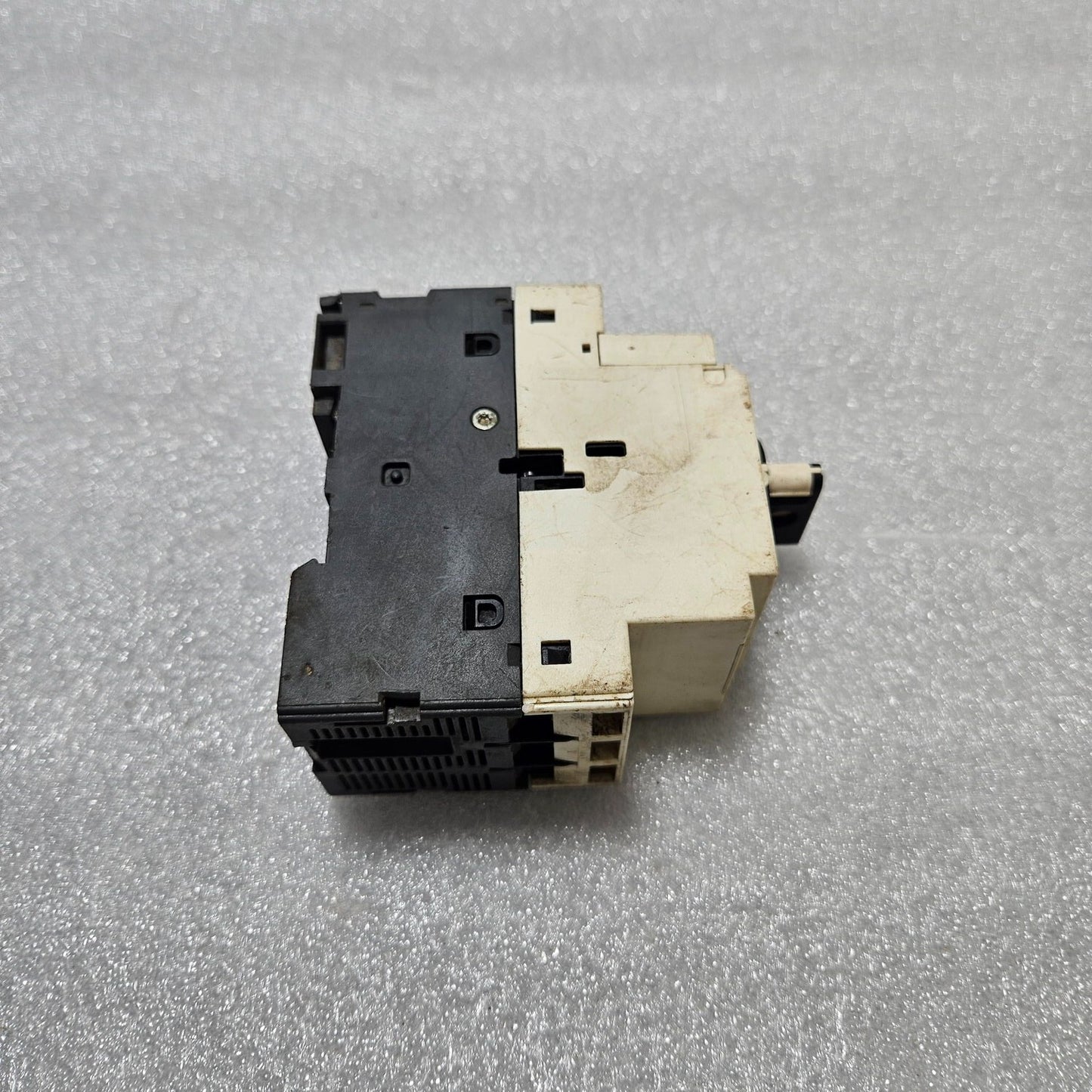 TELEMECANIQUE GV2-P 10 MOTOR CIRCUIT BREAKER 4-6.3A