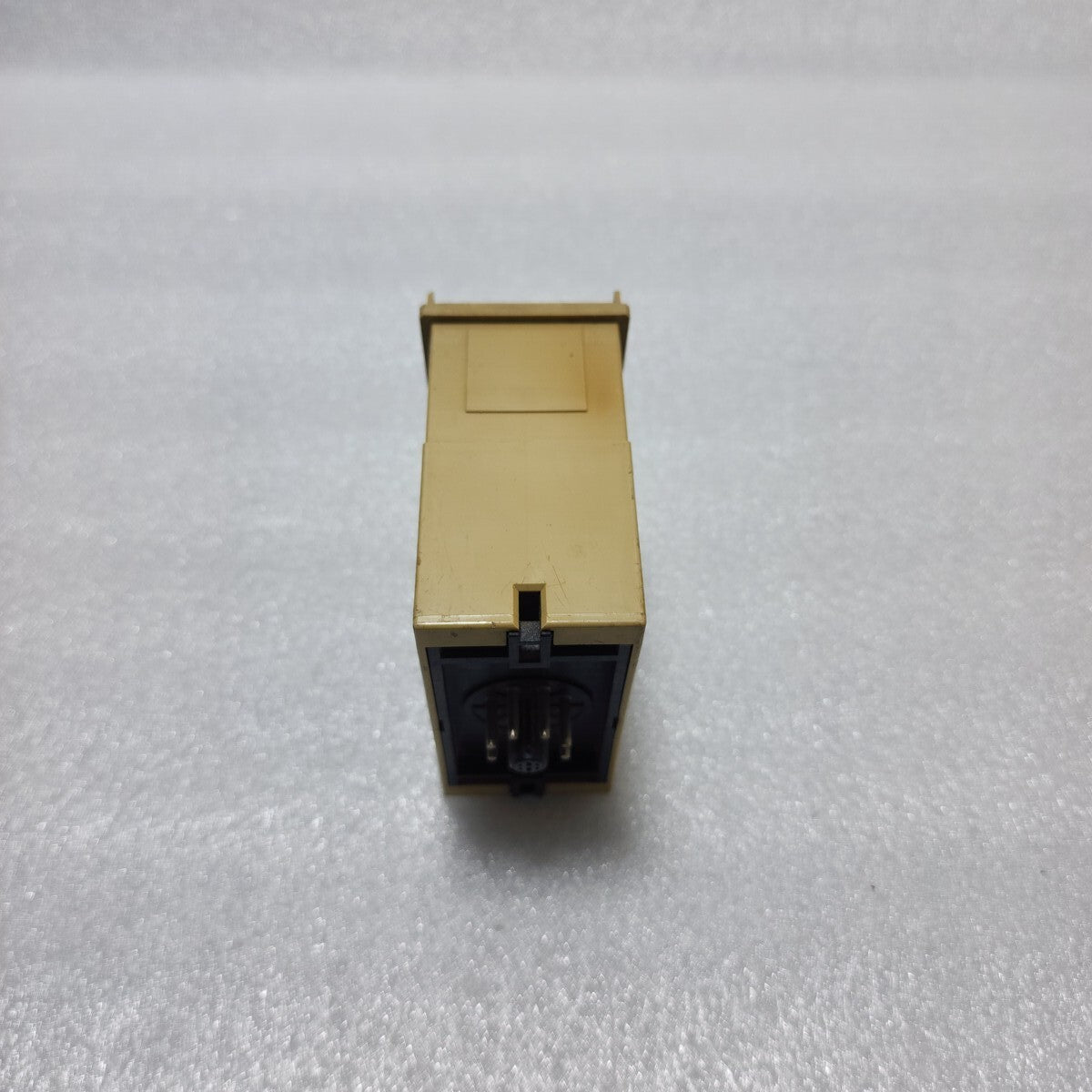 Omron SE-SP2N Motor Relay 200-240 VAC