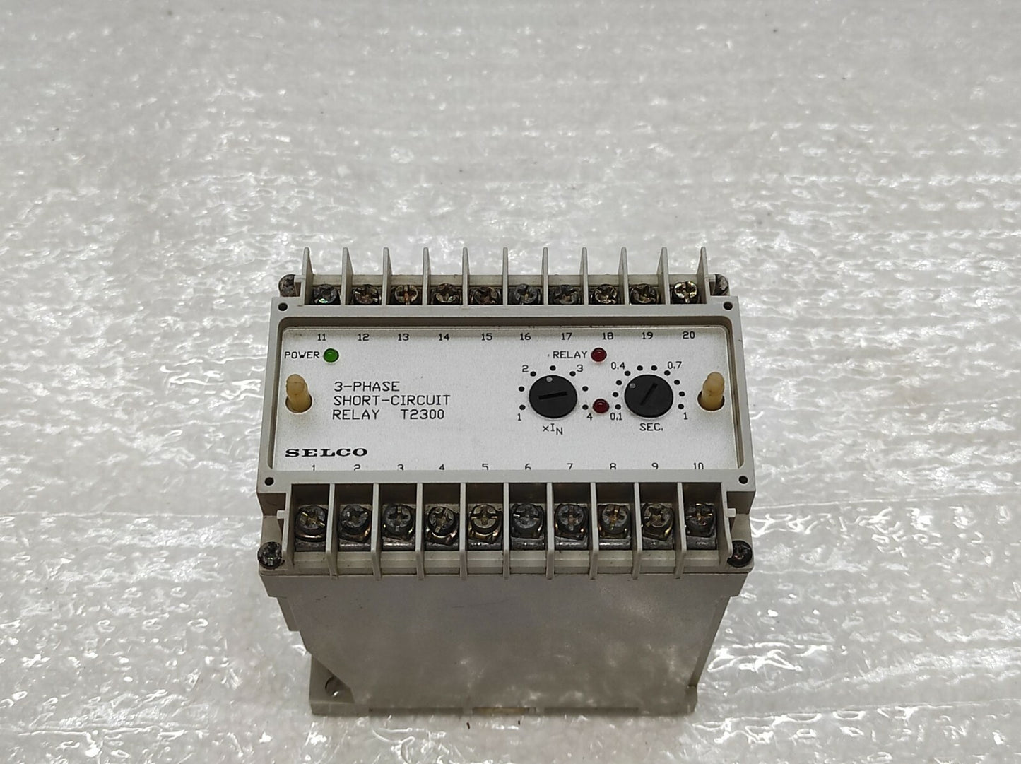 SELCO T2300-01 3-PHASE SHORT-CIRCUIT RELAY | 5A | 380 / 440V AC
