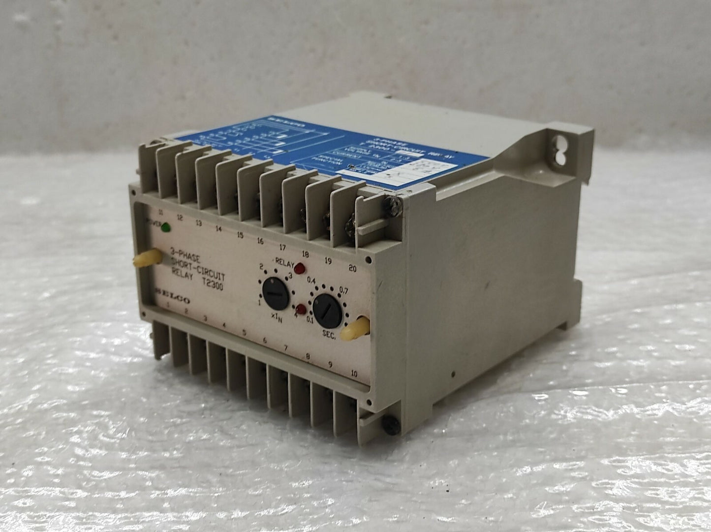 SELCO T2300-01 3-PHASE SHORT-CIRCUIT RELAY | 5A | 380 / 440V AC