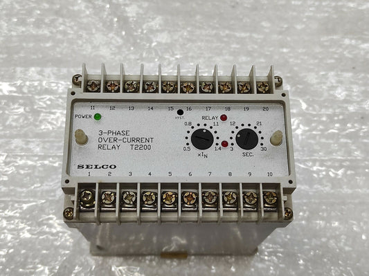 SELCO T2200-01 3-PHASE OVERCURRENT RELAY | 5A | 380 / 440V AC