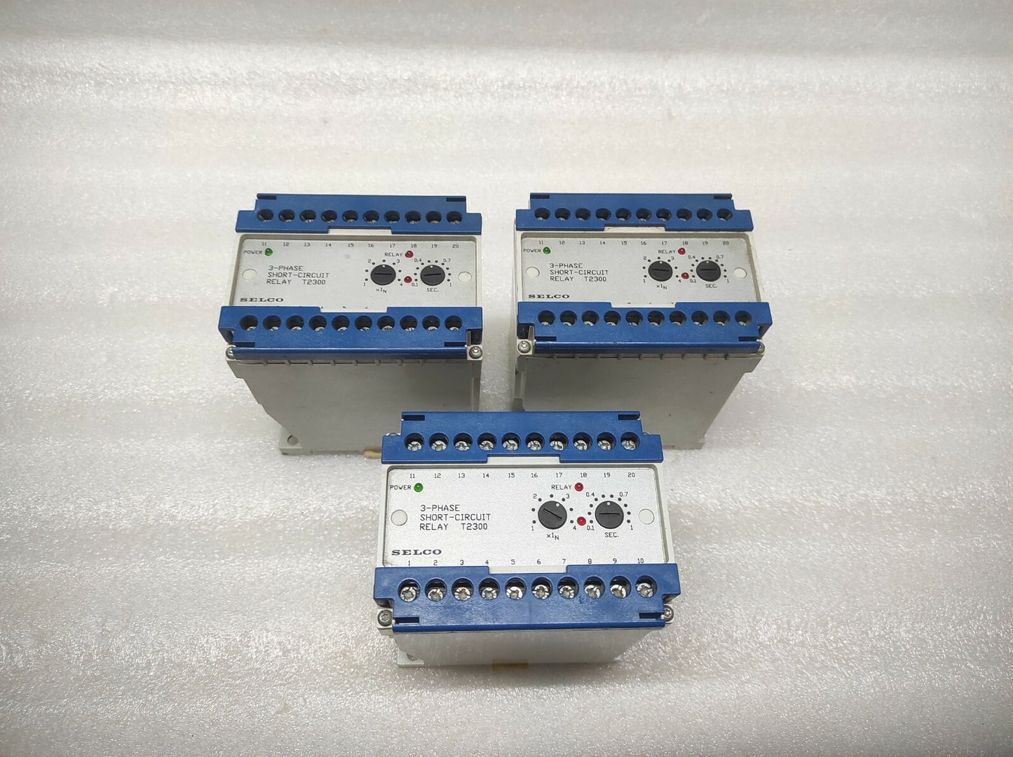 SELCO T2300-01 3-PHASE SHORT CIRCUIT RELAY 450VAC
