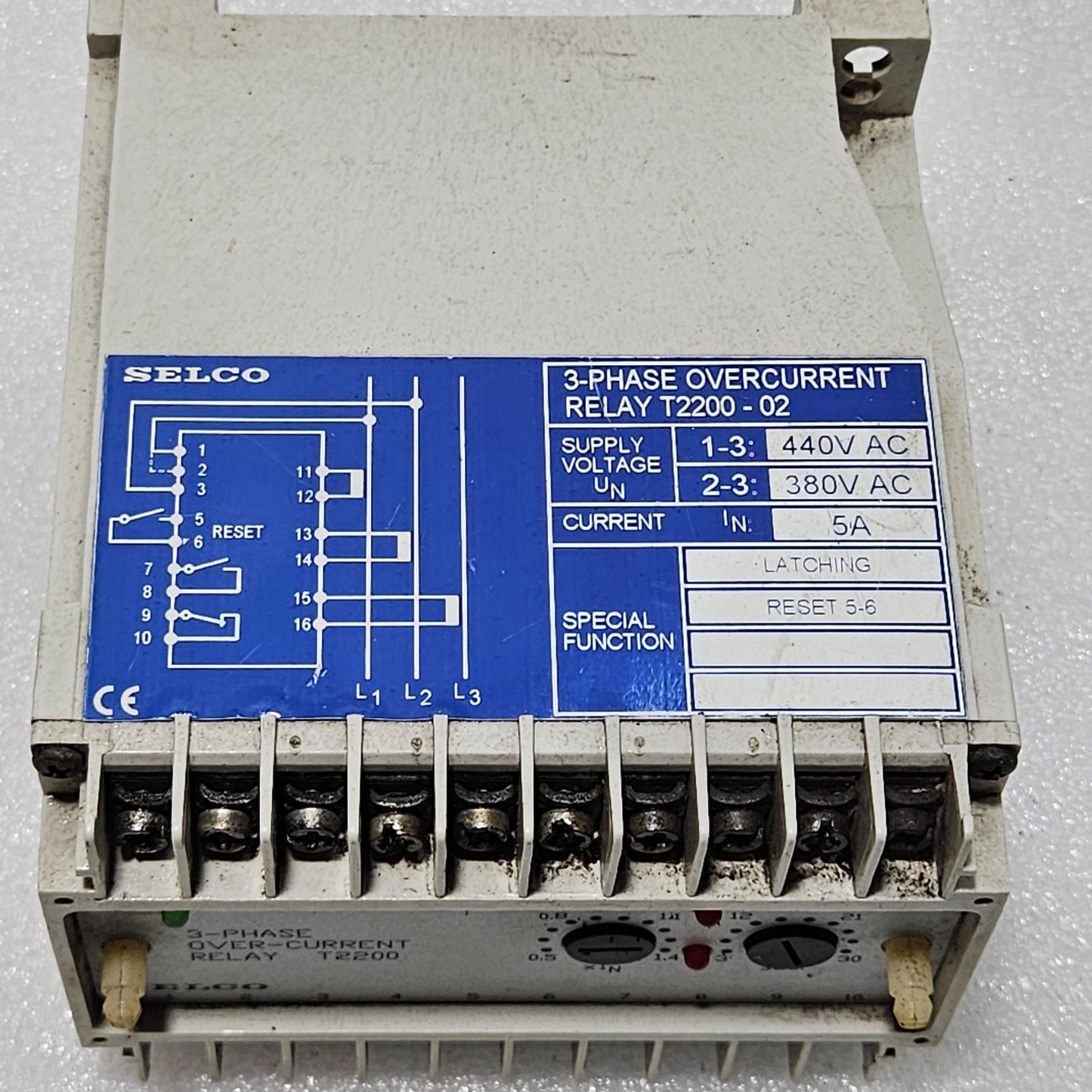 SELCO T2200-02 3-PHASE OVERCURRENT RELAY | 5A | 380 / 440V AC