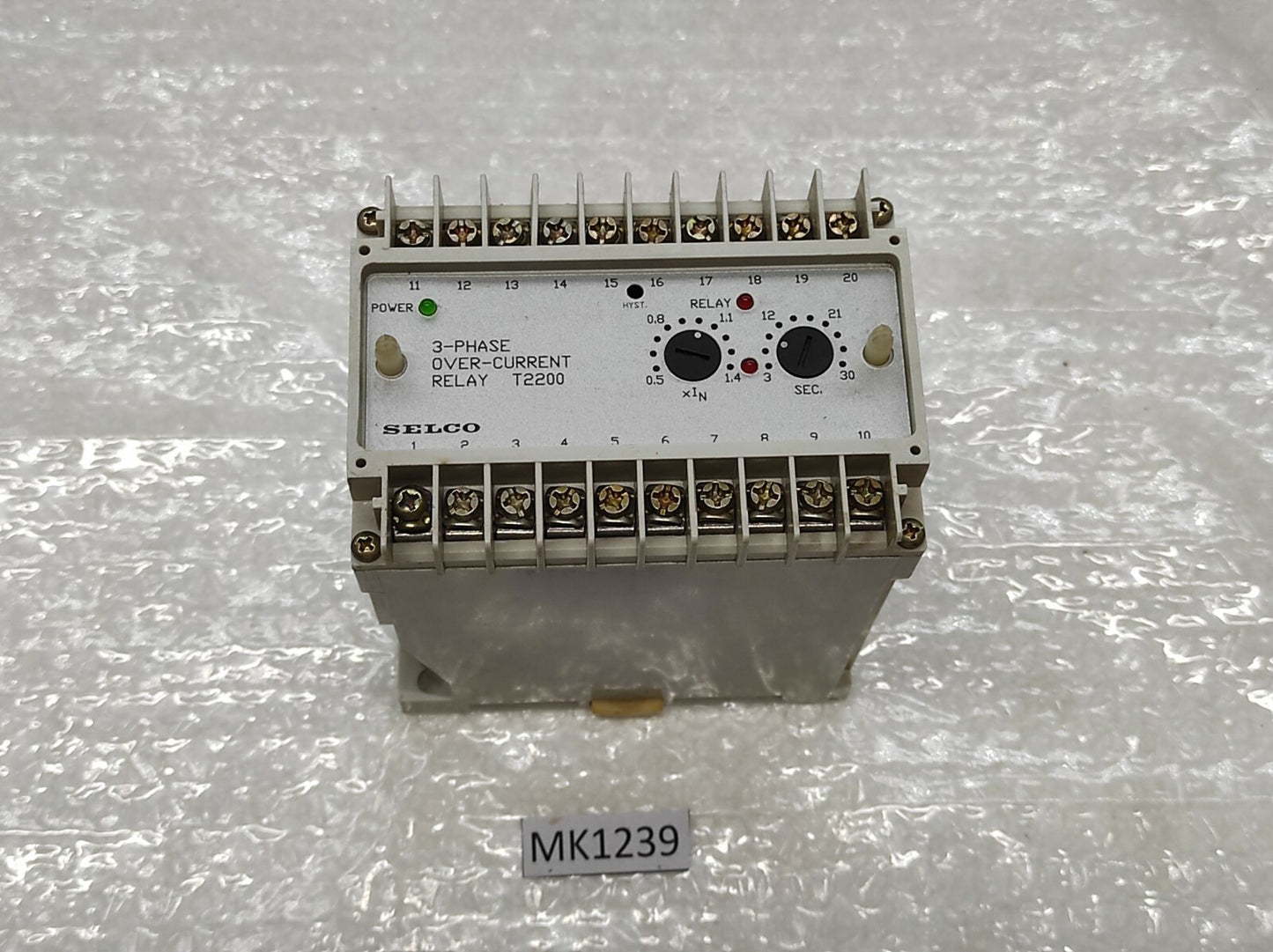 SELCO T2200-01 3-PHASE OVERCURRENT RELAY | 5A | 380 / 440V AC