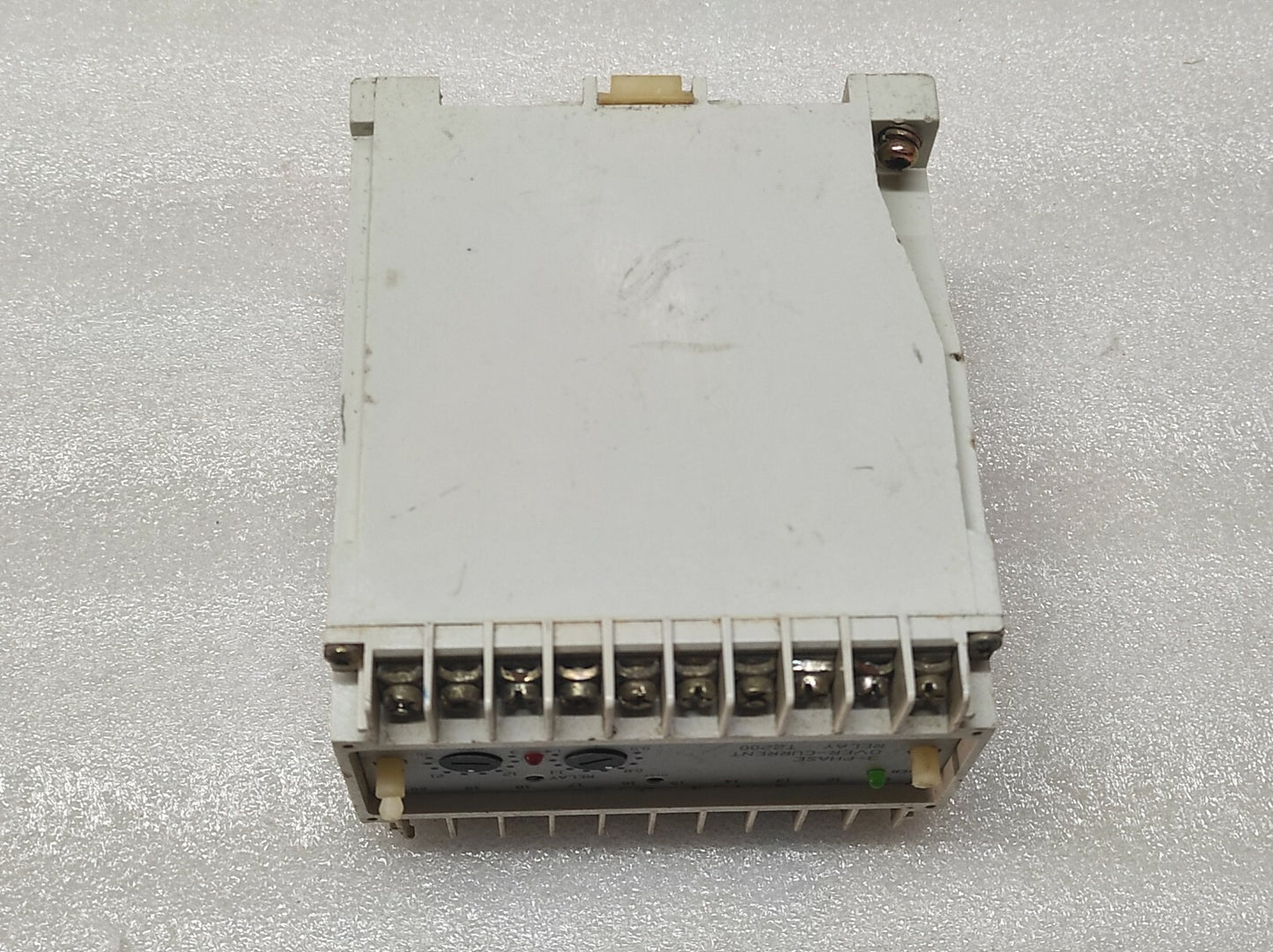 SELCO T2200-12 3-PHASE OVERCURRENT RELAY | 5A | 110 / 220V AC