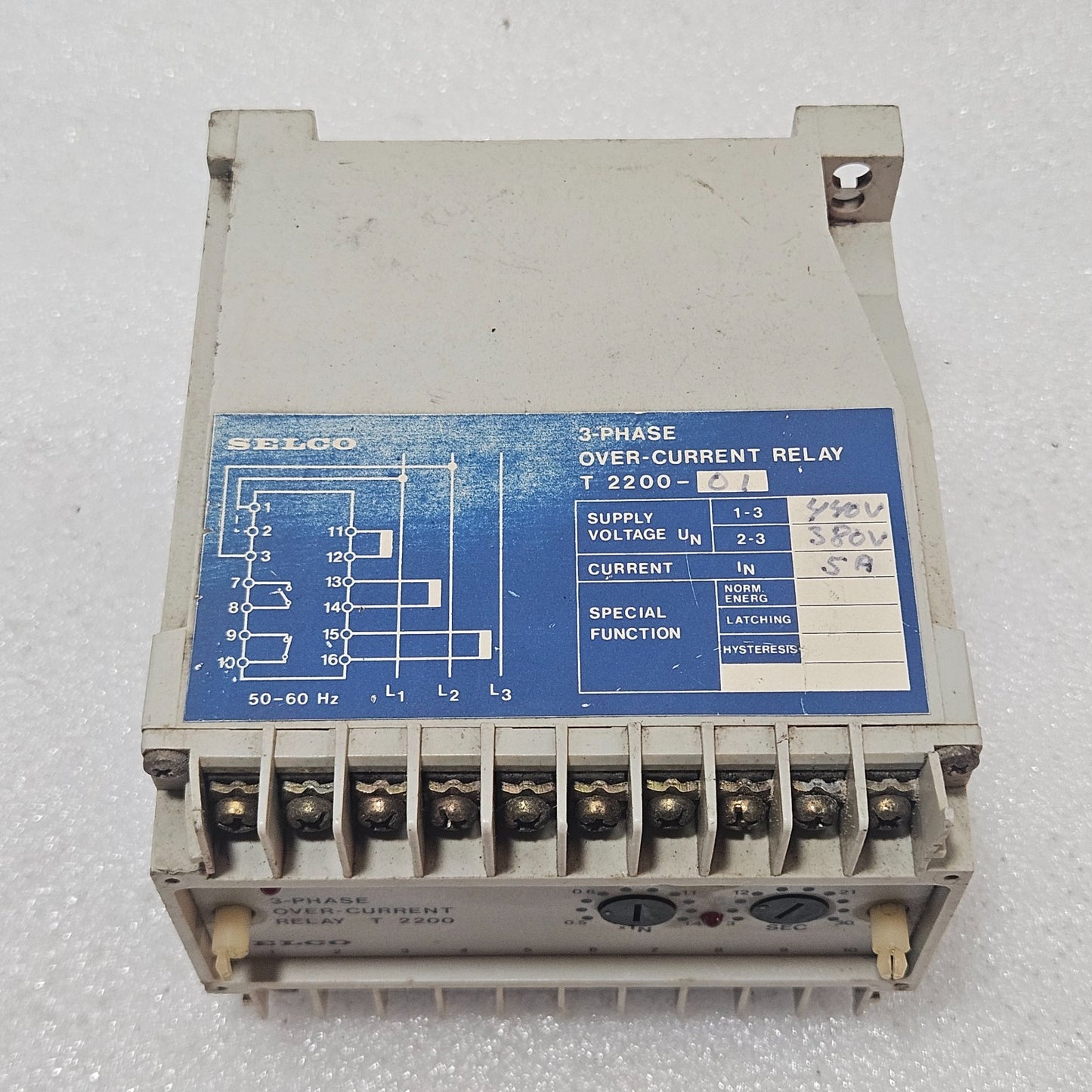 SELCO T2200-01 3-PHASE OVERCURRENT RELAY | 5A | 380 / 440V AC