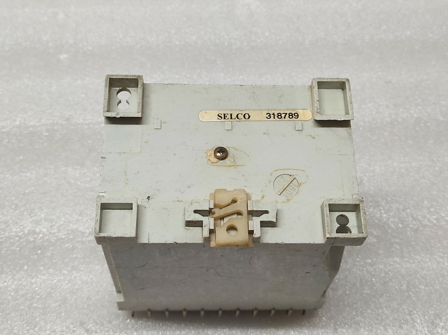 SELCO T2200-12 3-PHASE OVERCURRENT RELAY | 5A | 110 / 220V AC