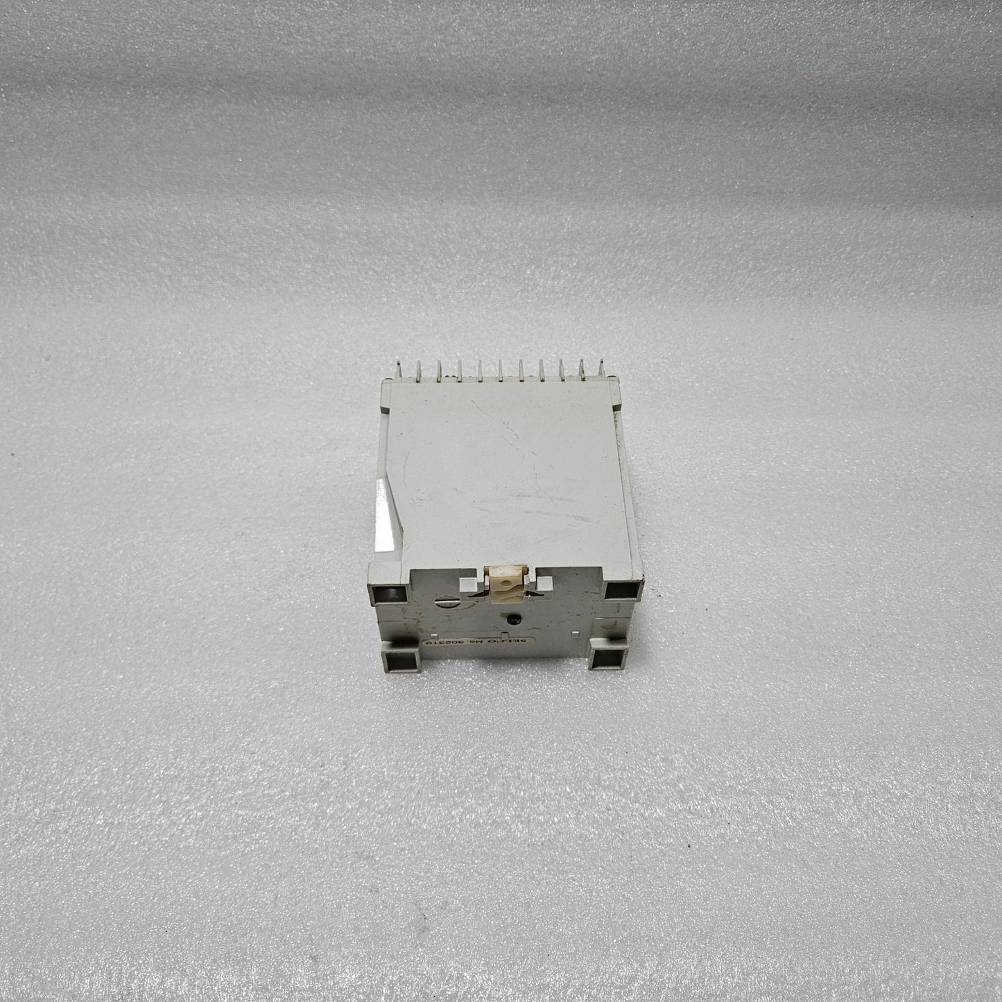 SELCO T2400-06 3-PHASE DUAL OVERCURRENT RELAY | 1A | 380 / 440V AC