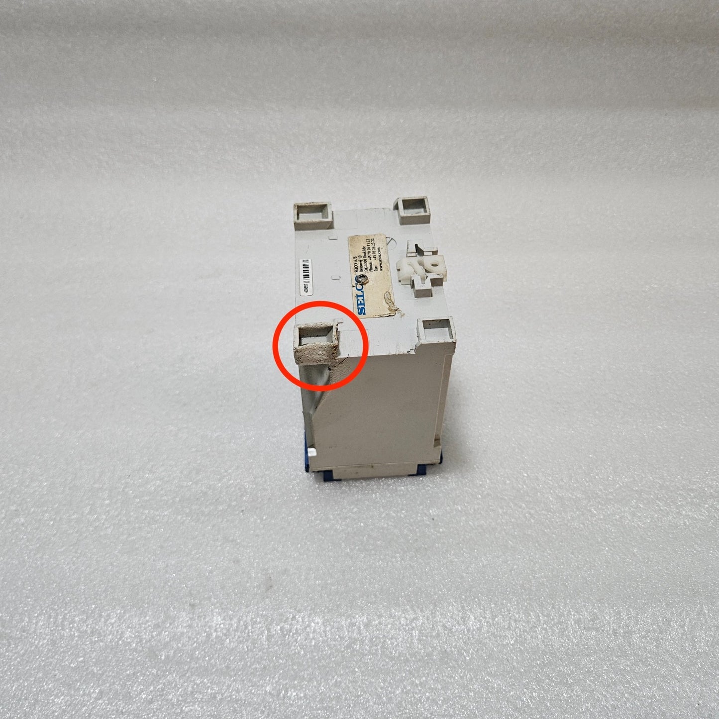 SELCO T2200-02 OVERCURRENT RELAY | 5A | 400 / 450V AC BODY BURNT OPERATIONAL