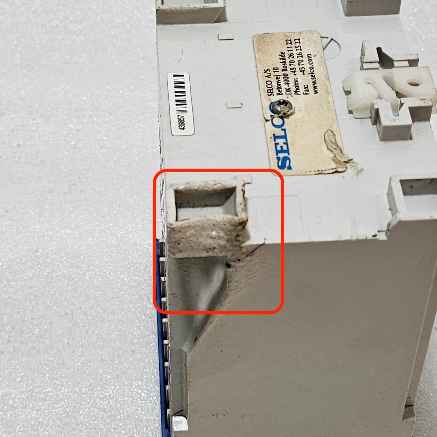SELCO T2200-02 OVERCURRENT RELAY | 5A | 400 / 450V AC BODY BURNT OPERATIONAL