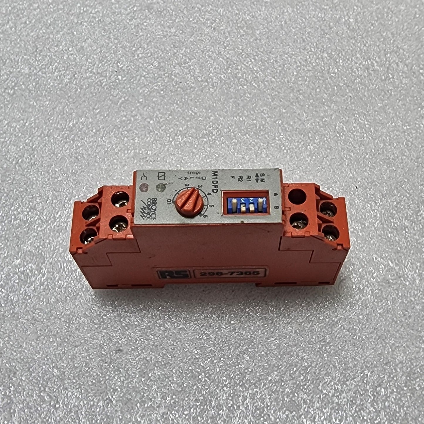 BROYCE CONTROL M1DFD TIME DELAY RELAY RS 296-7365