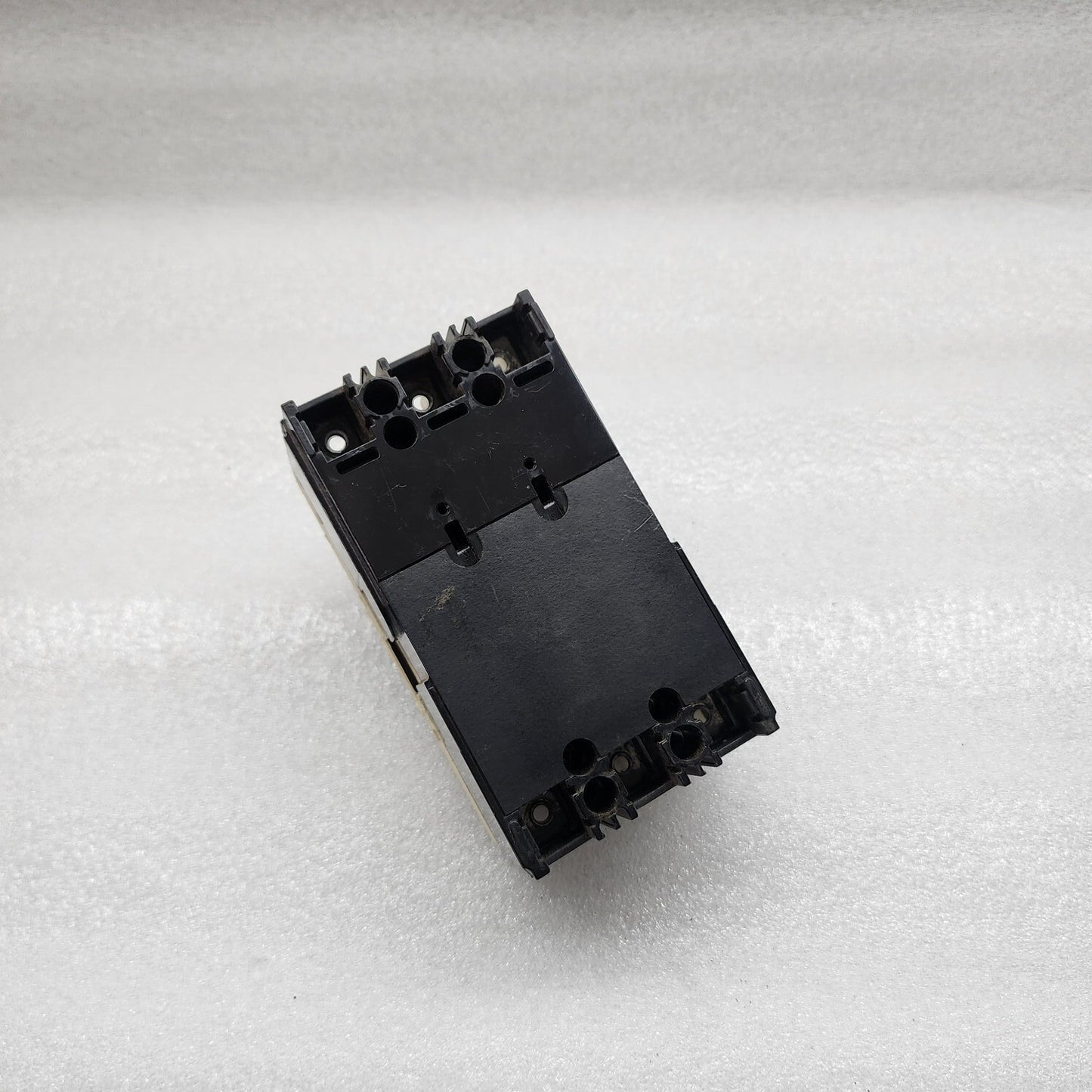 MITSUBISHI ELECTRIC NF50-HP NO-FUSE BREAKER 30A