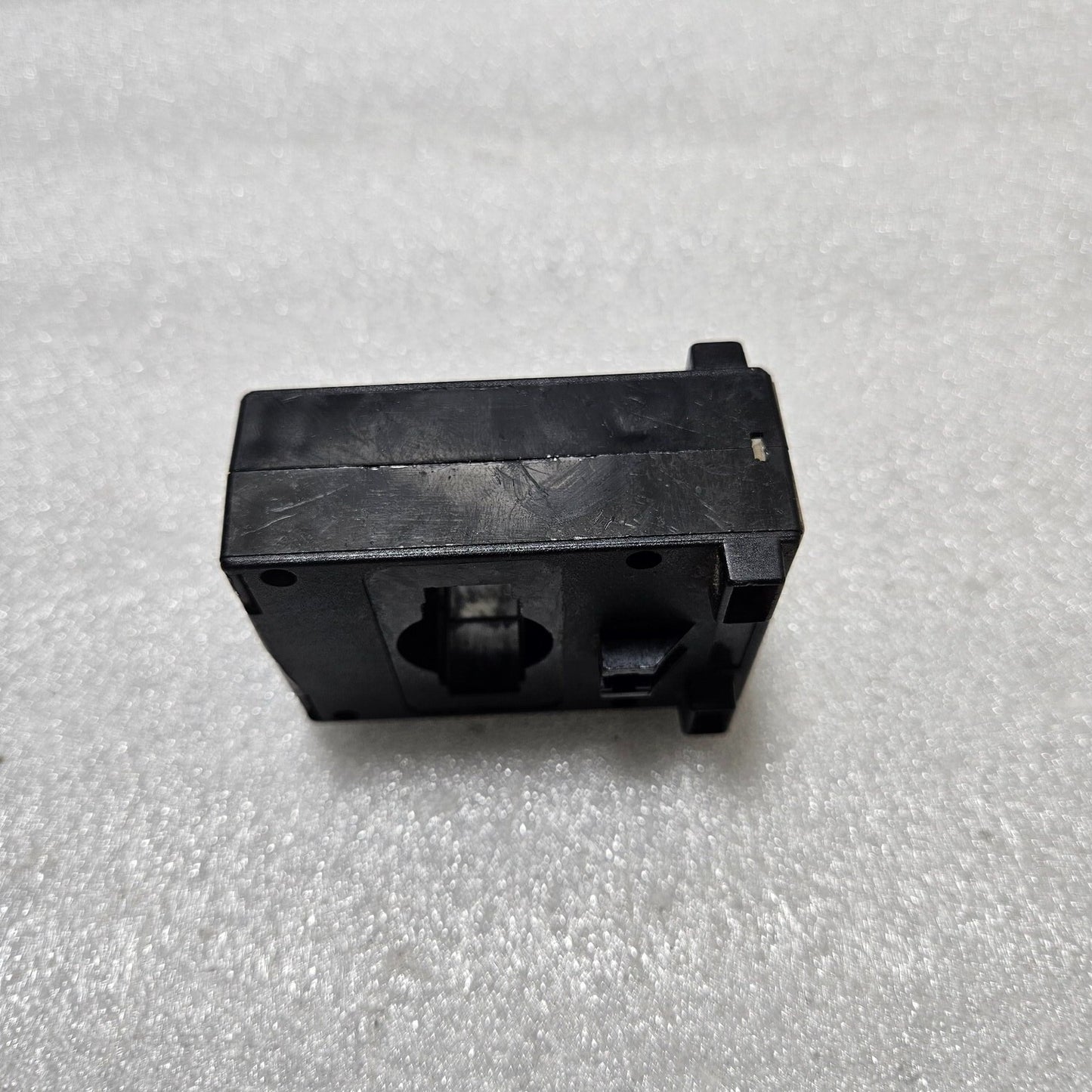 FAGET RM60N-E4A TRANSFORMER 600/5A