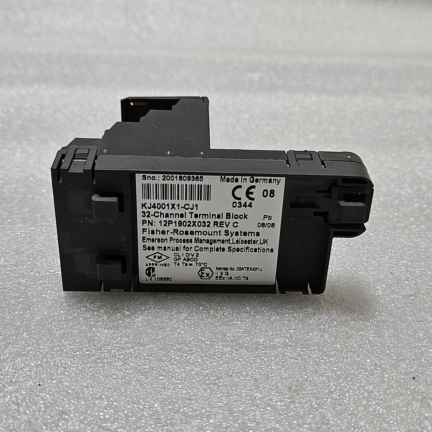 FISHER ROSEMOUNT KJ4001X1-CJ1 32-CHANNEL TERMINAL BLOCK 12P1902X032 REV C