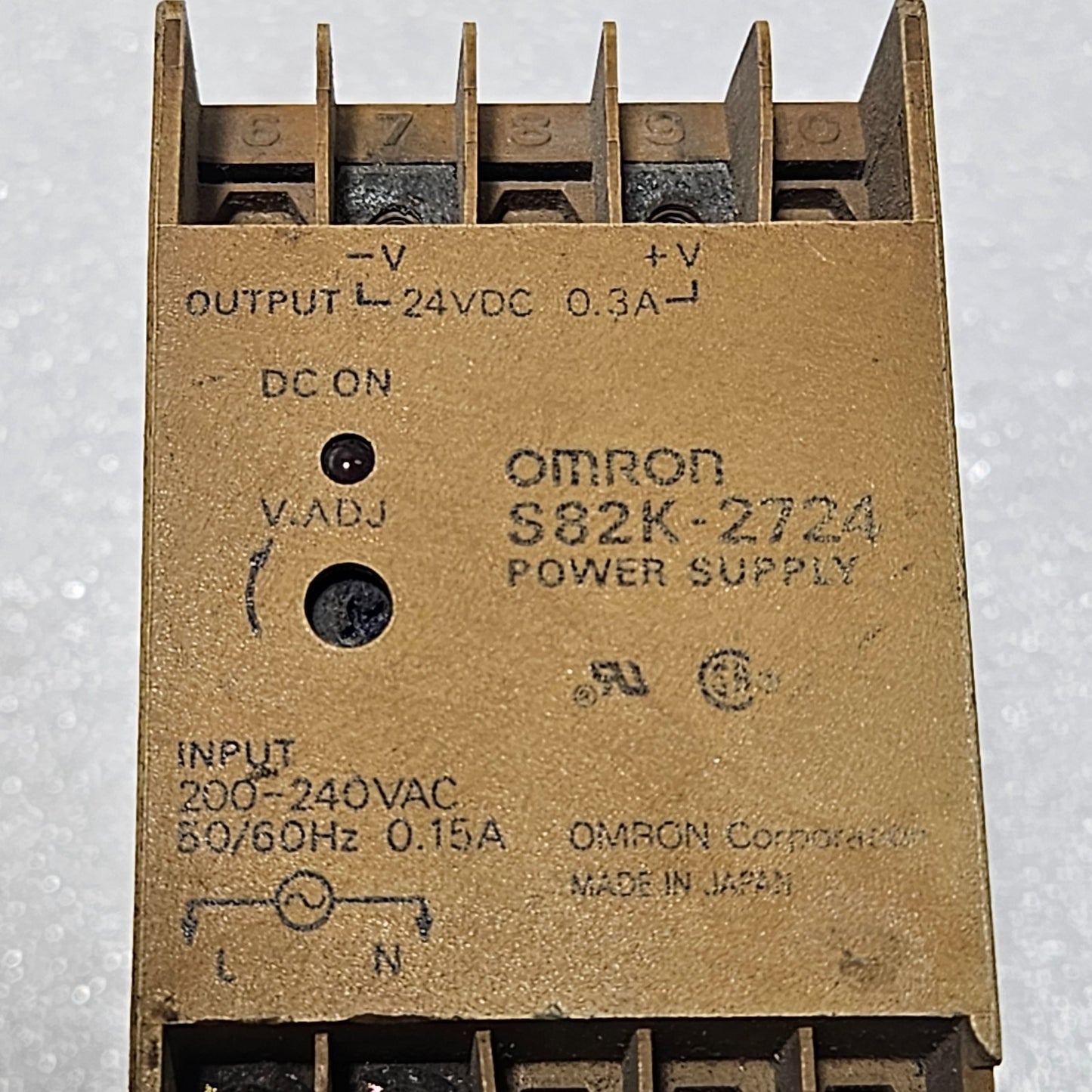 OMRON S82K-2724 DIN RAIL POWER SUPPLY | 24V DC 0.3A OUTPUT | 200–240VAC INPUT
