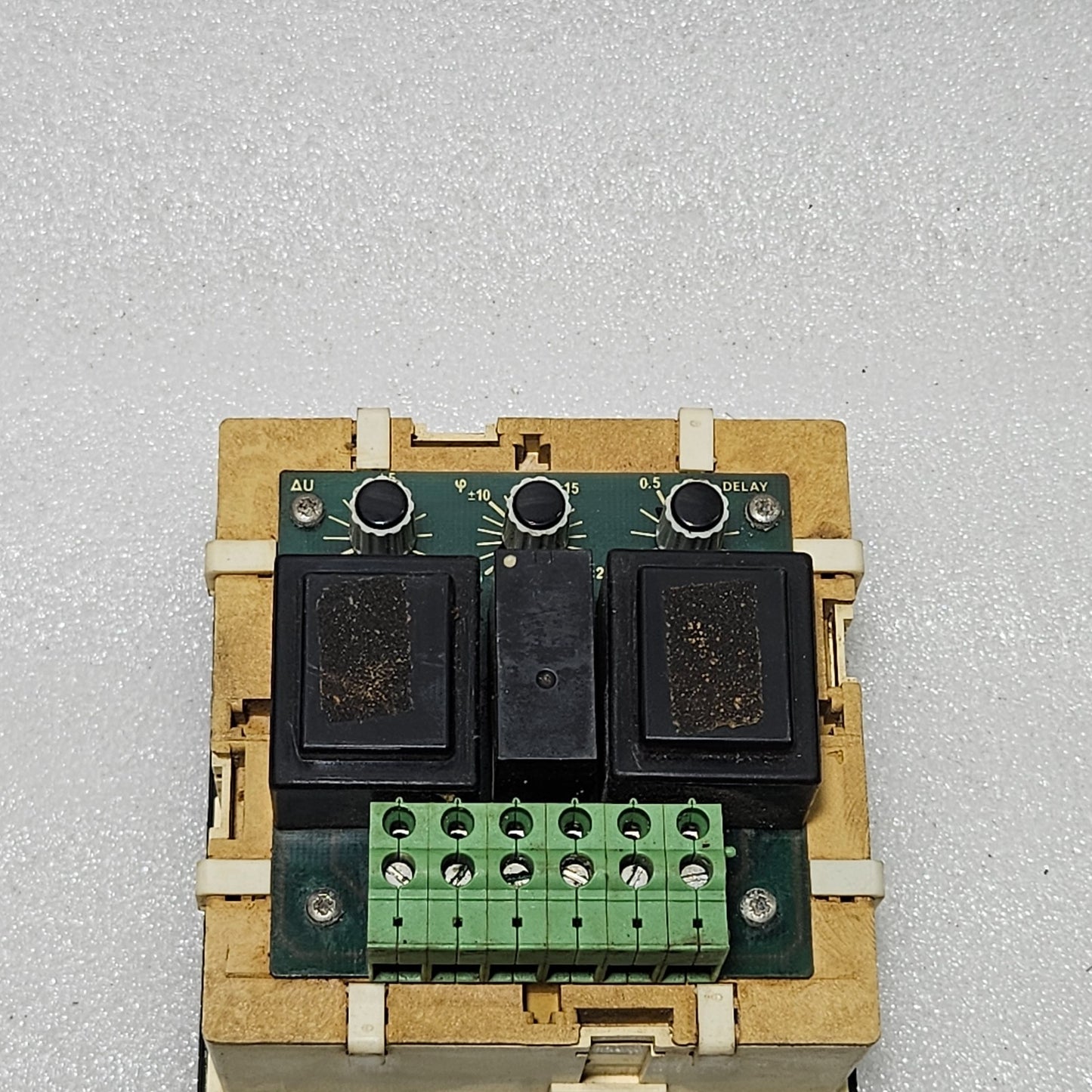 DEIF CHECK SYNCHROSCOPE PANEL METER GENERATOR SYNCHRONIZING INDICATOR 380–440V